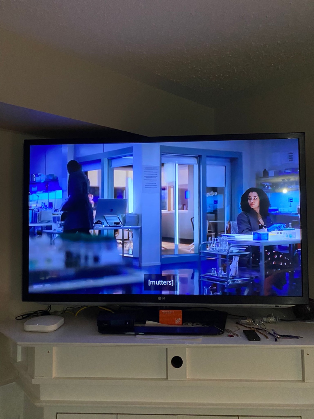 FLAT SCREEN TV , 3D TV