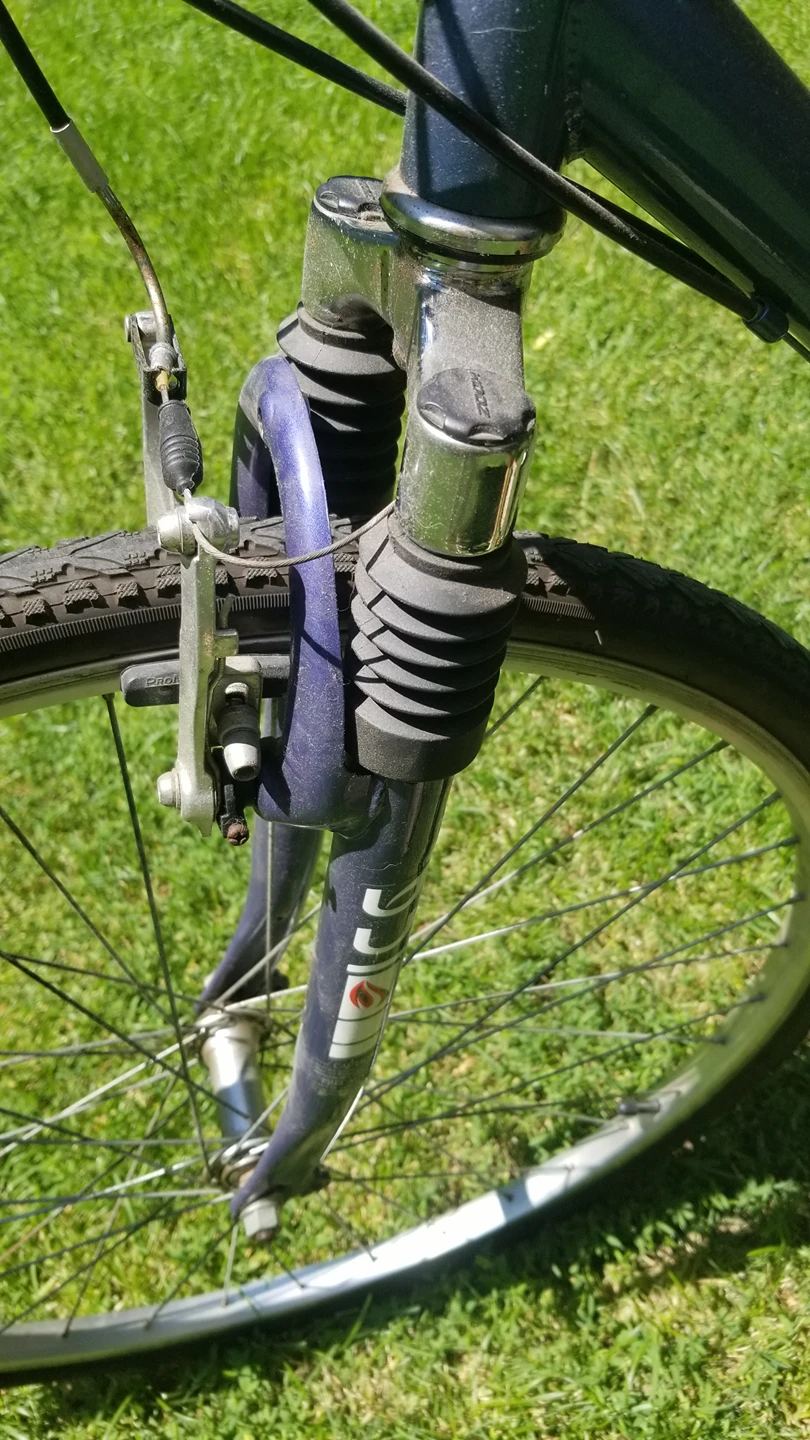 Large frame hybrid bike. 5"8 and taller. - photo 4
