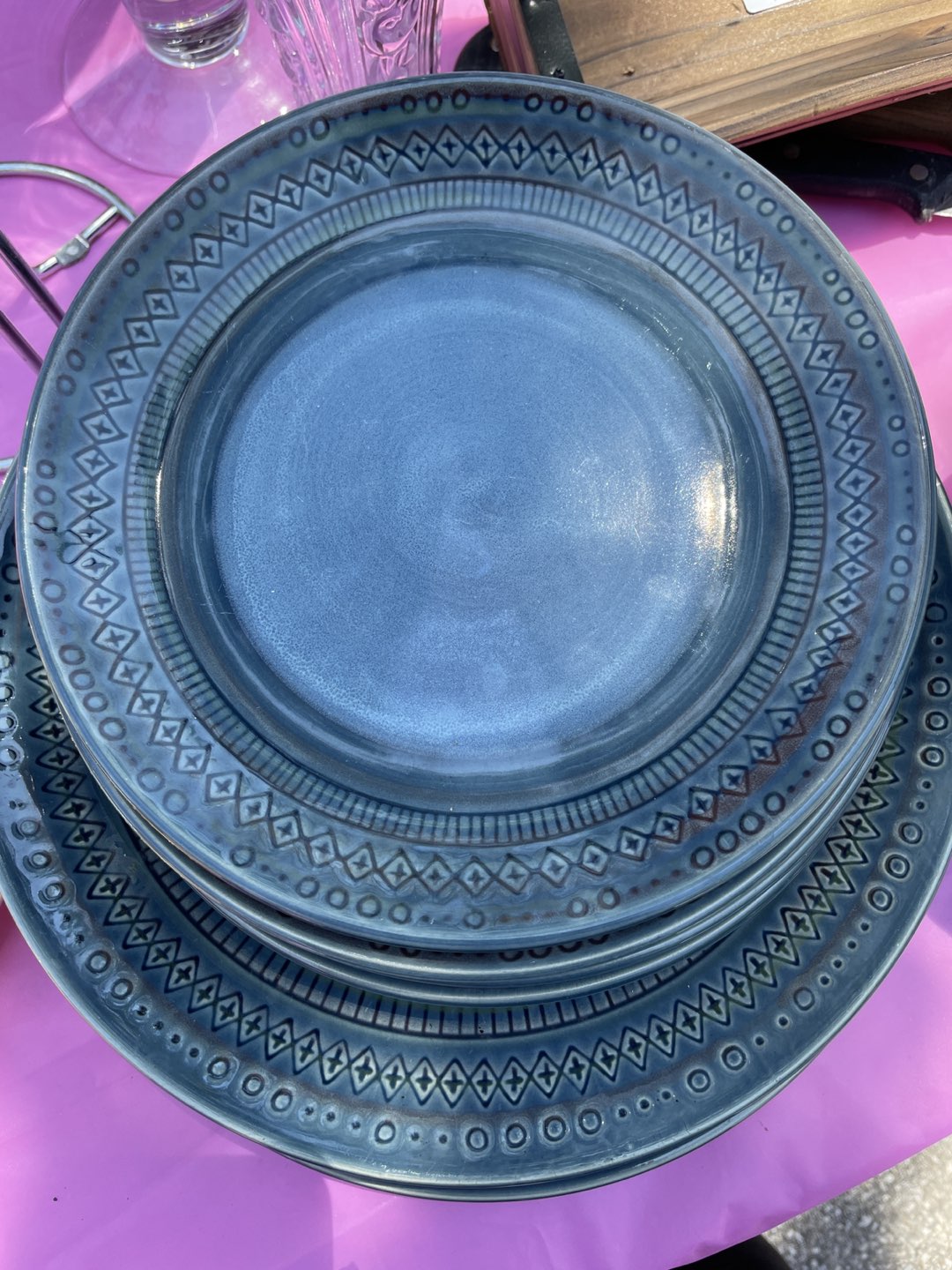 Dinnerware (set of 4) - dinner plates, salad plates, bowls - photo 3