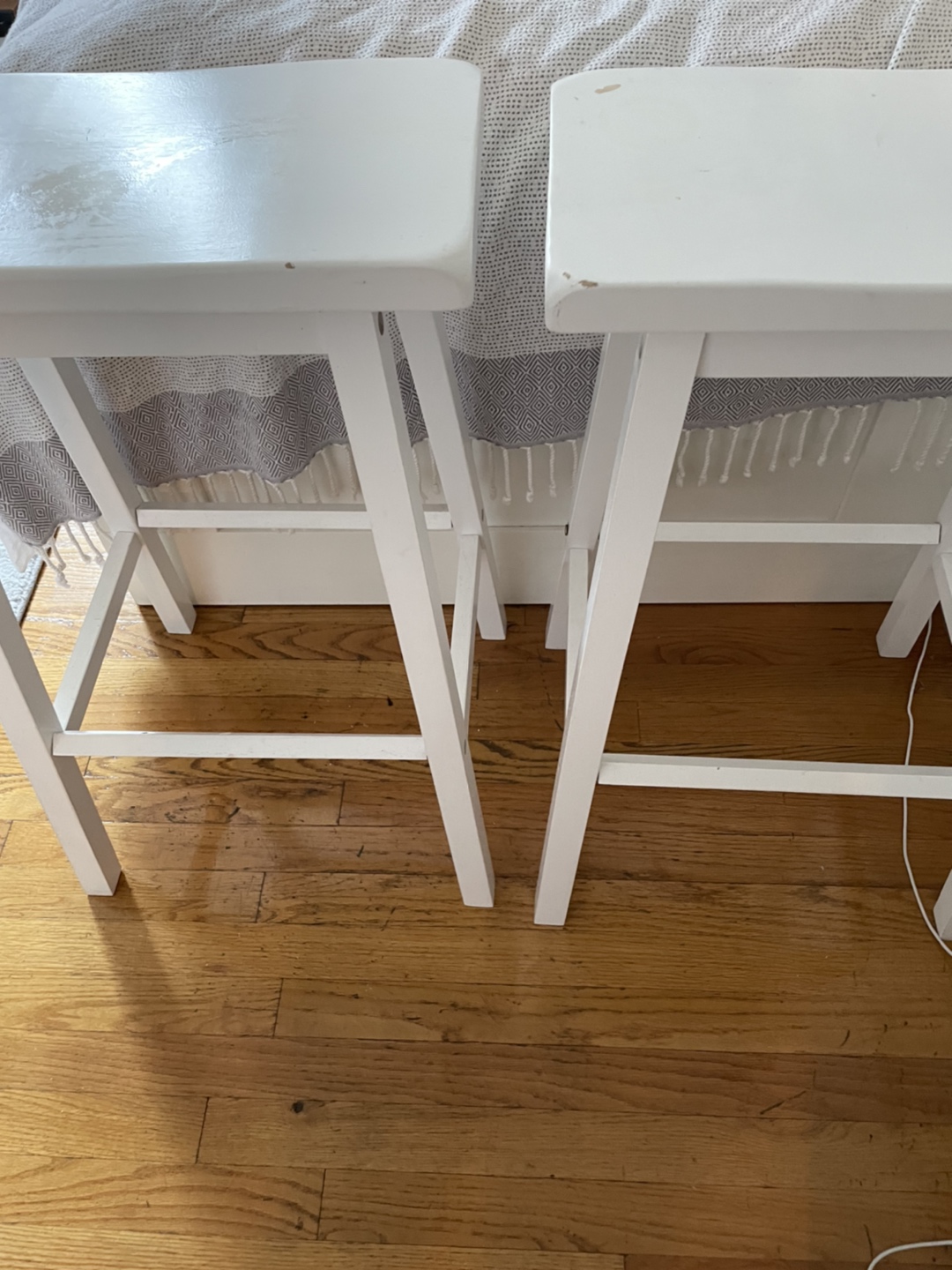 White stools  - photo 2