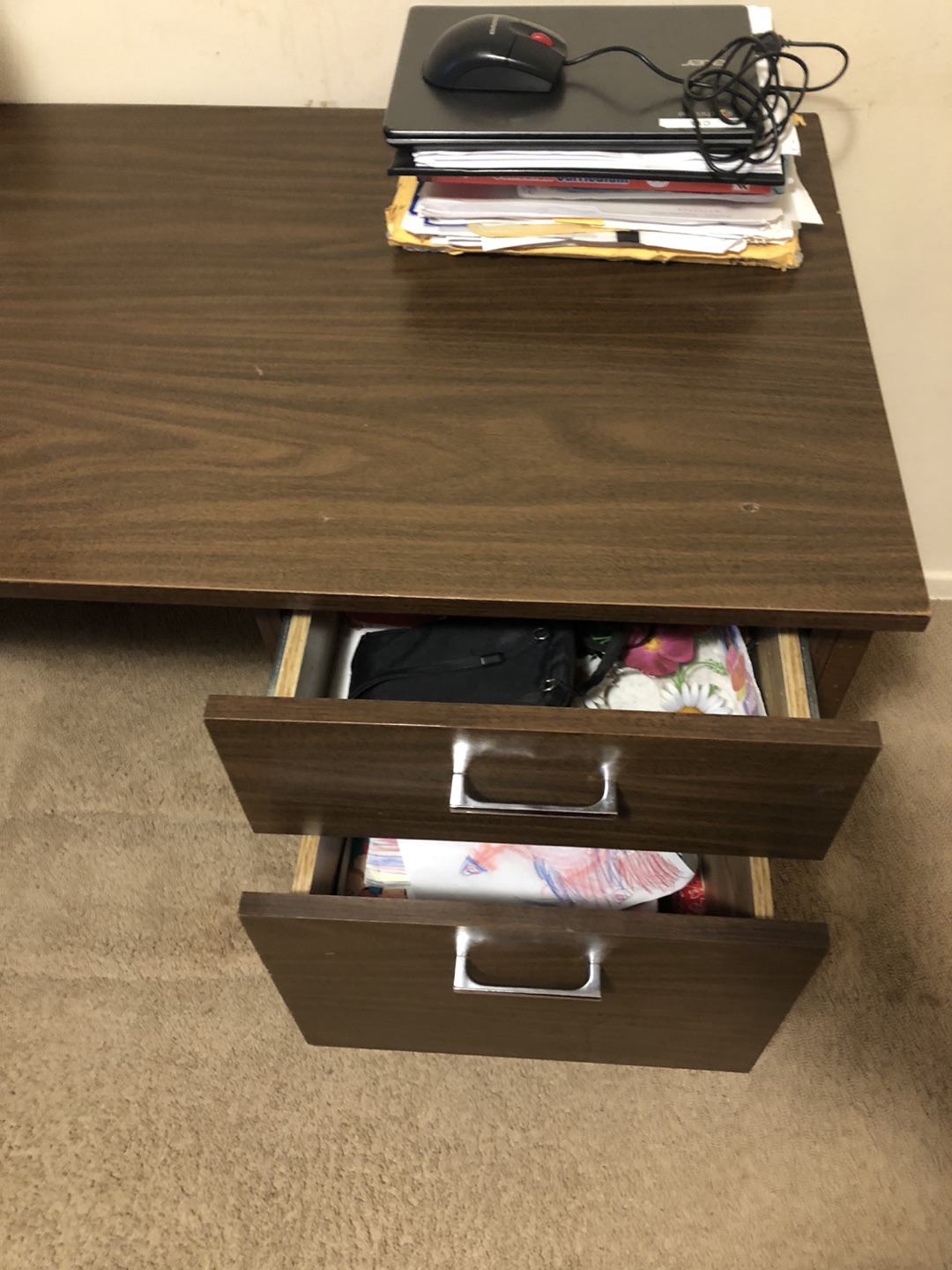 Study desk - photo 2