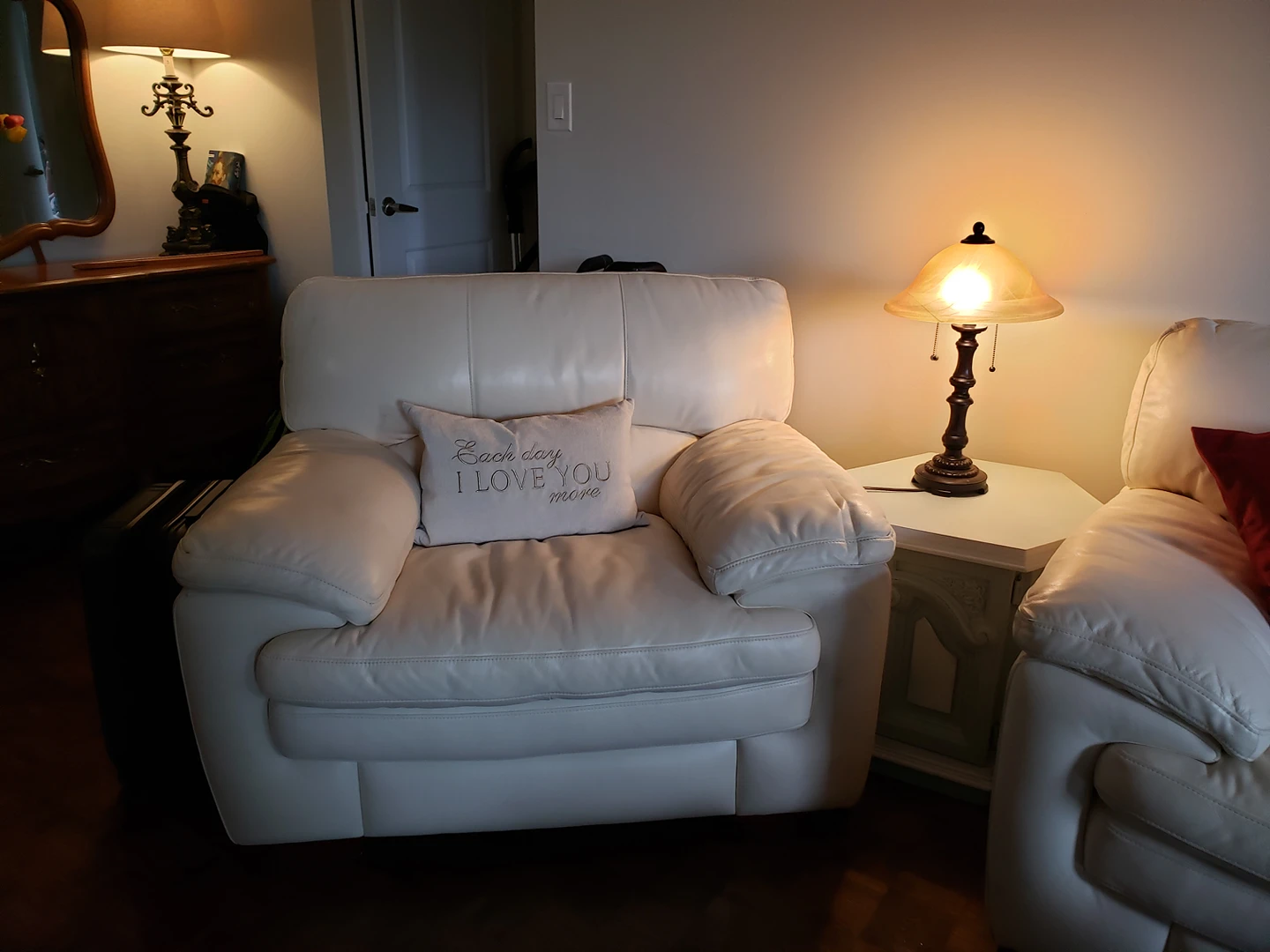 Furniture - photo 2