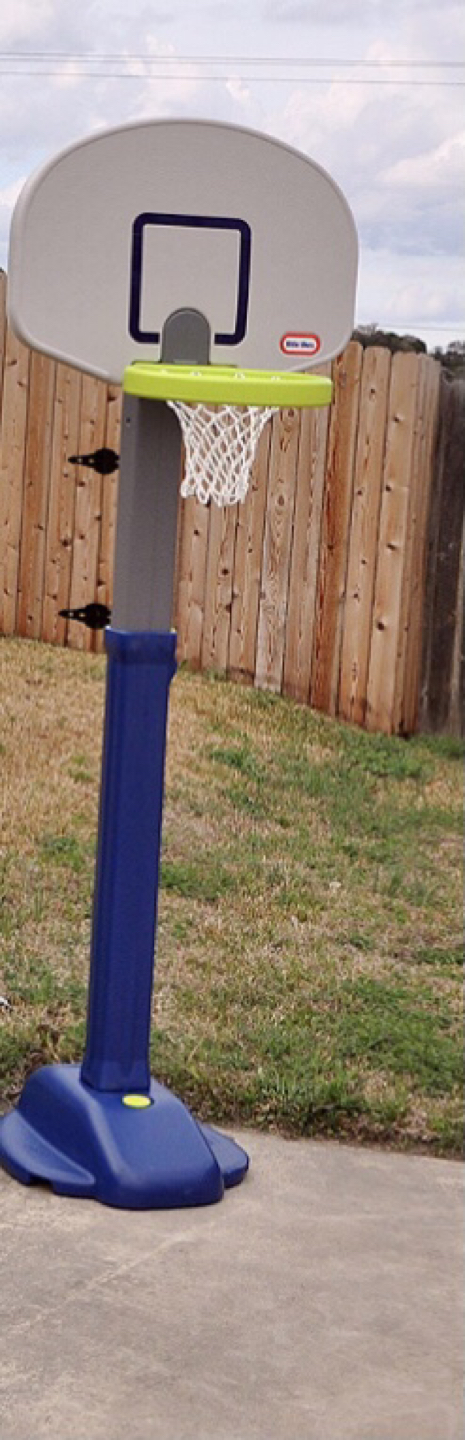 🎁Little tikes Basket ball thumbnail