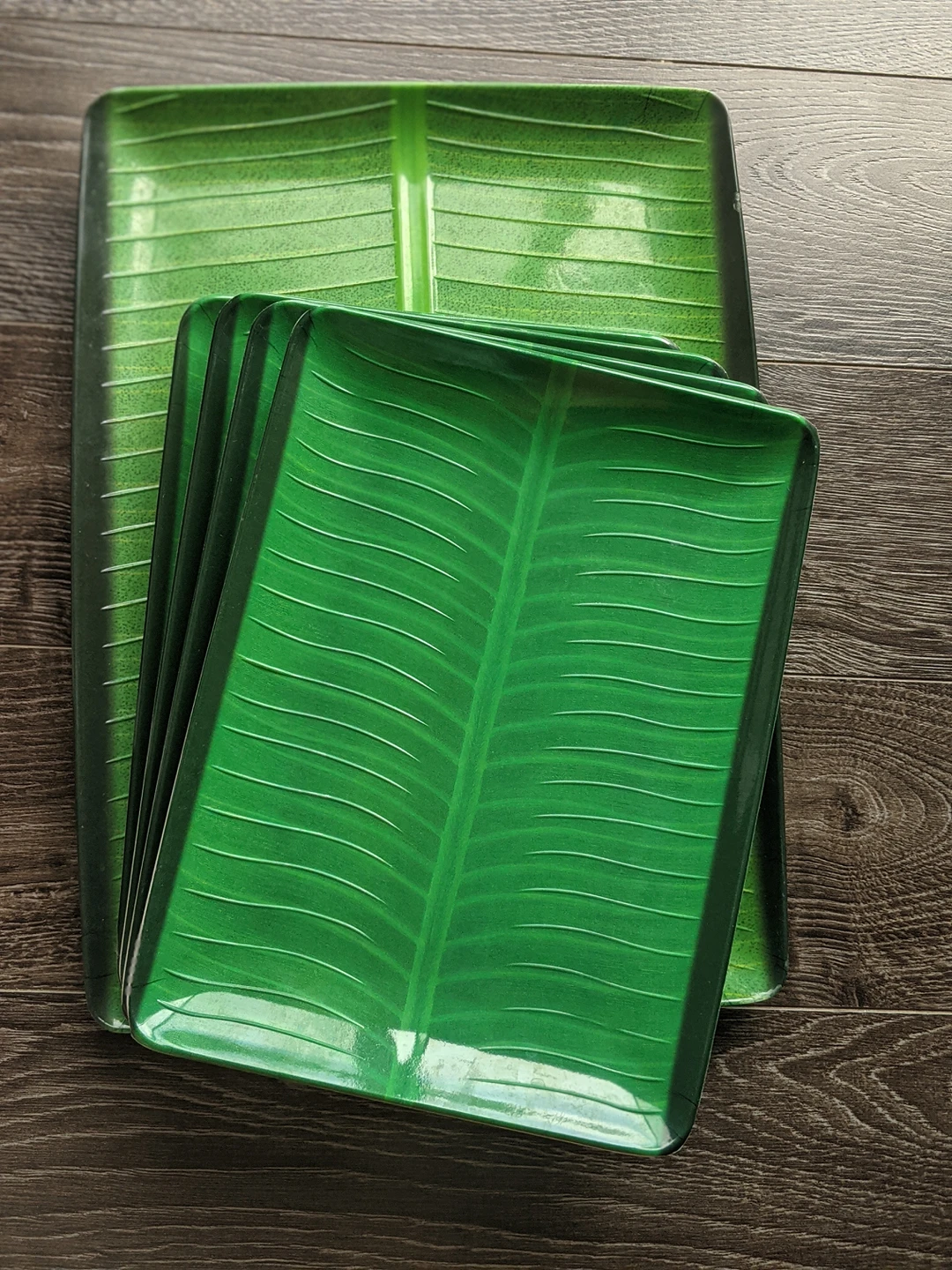Set of banana leaf style serving platters thumbnail