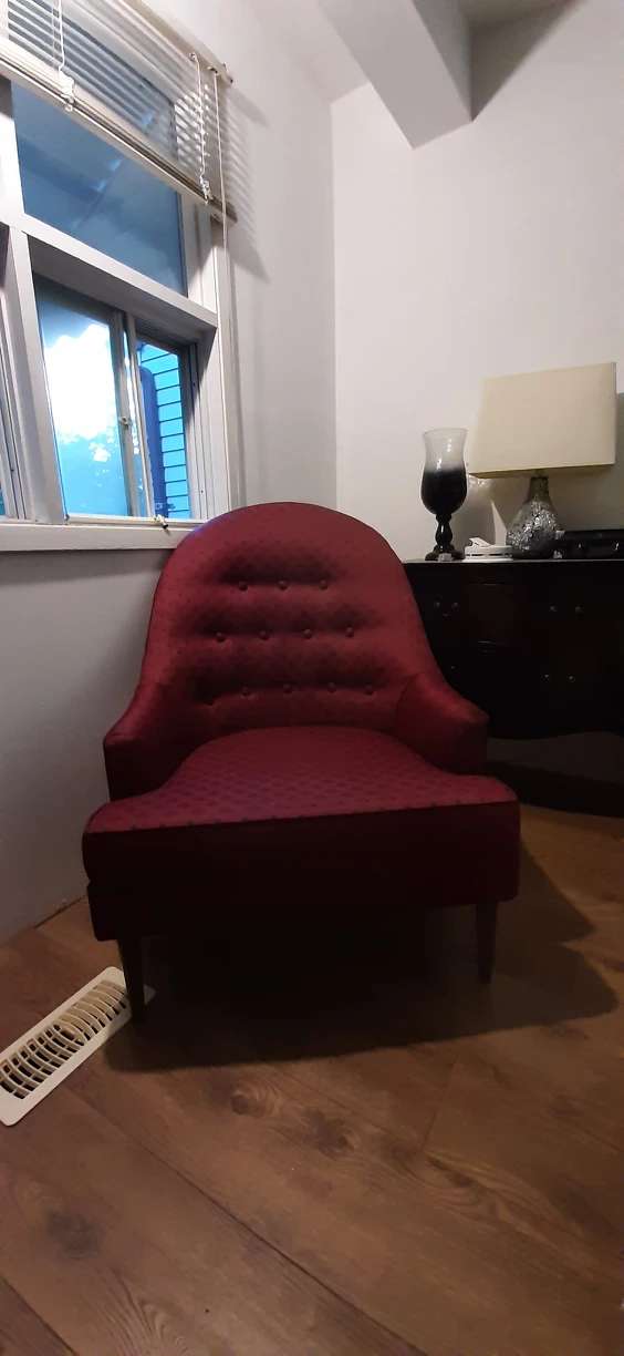 Lounge chair
