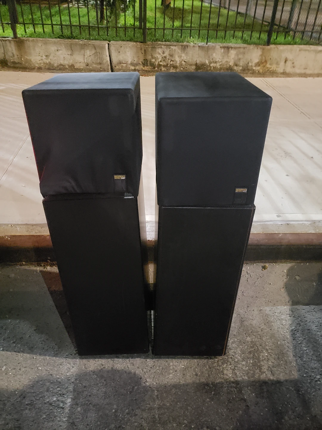 Pair of KEF Model 107 Reference Series Floor Standing Speakers - photo 3