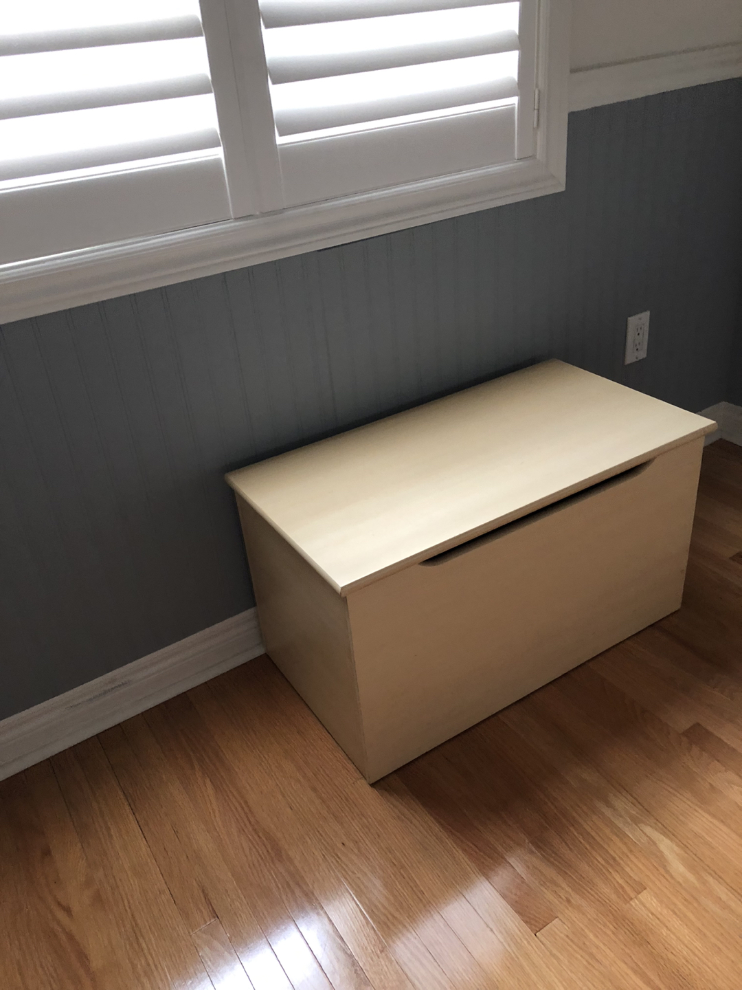 Single Bed mattress plus treasure chest  - photo 3