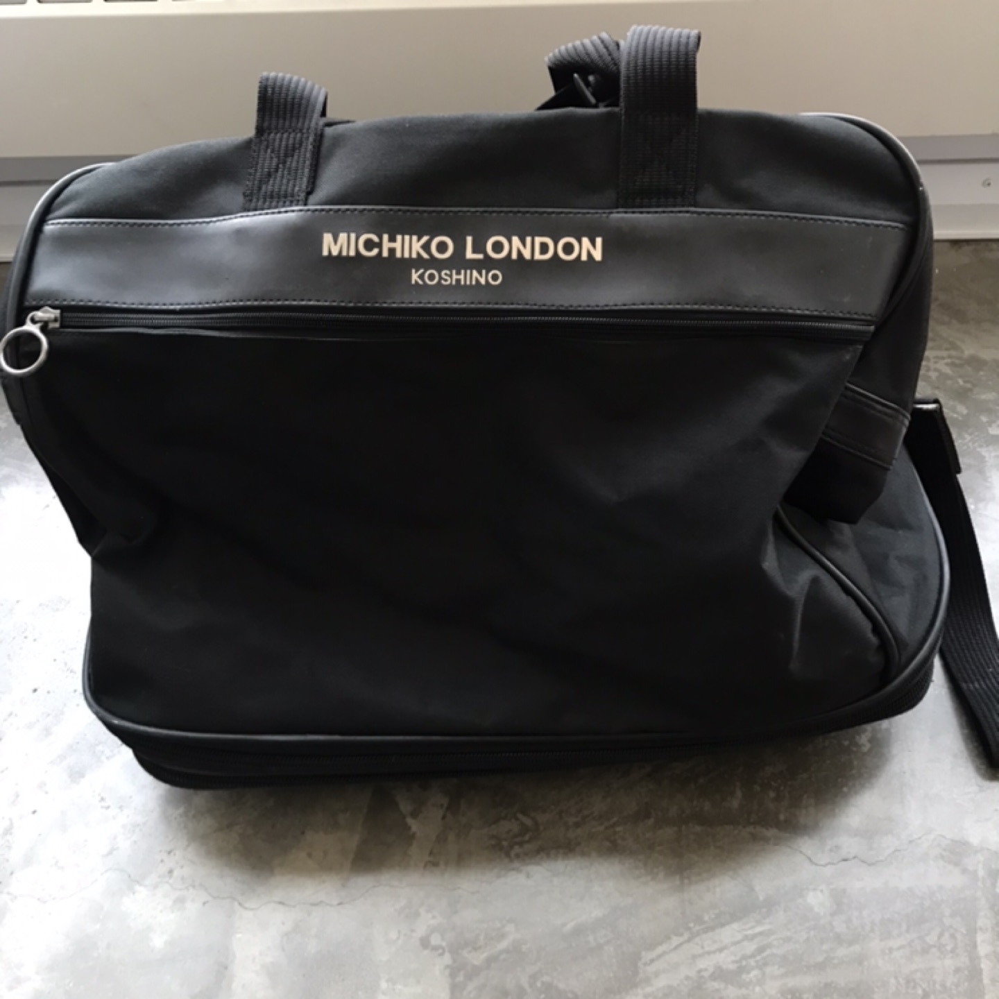 Rolling Wheeled Duffle Bag 