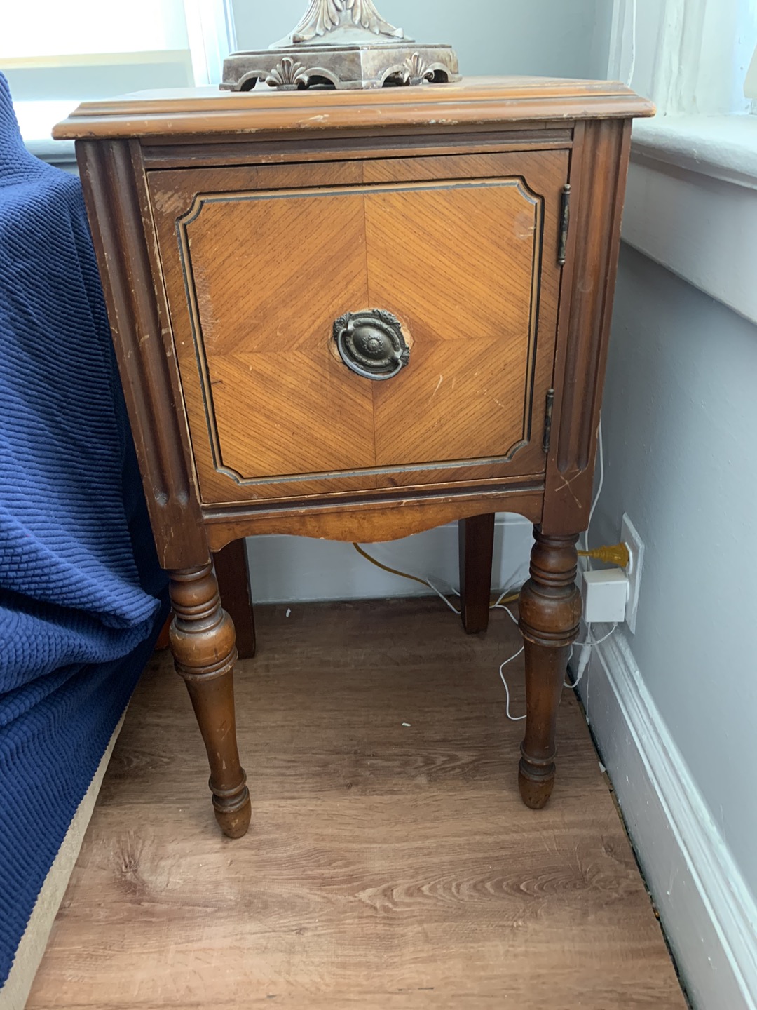 End Table/Small storage cabinet