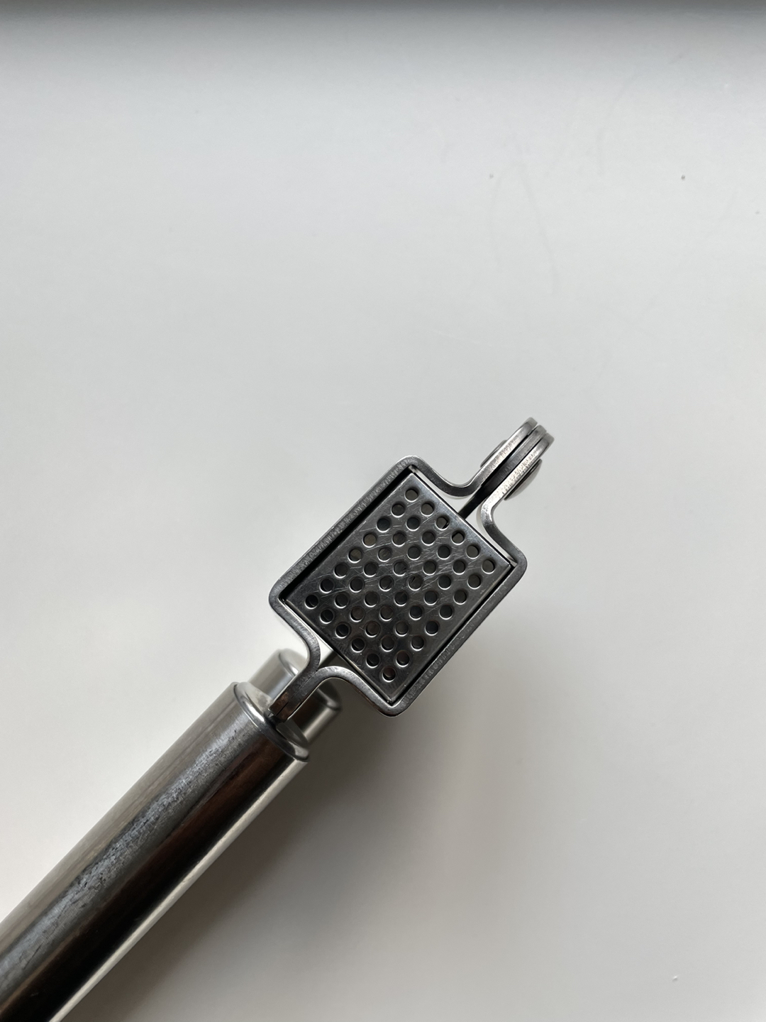 WMF Kitchen Stainless-Steel Garlic Press used in great condition - photo 3