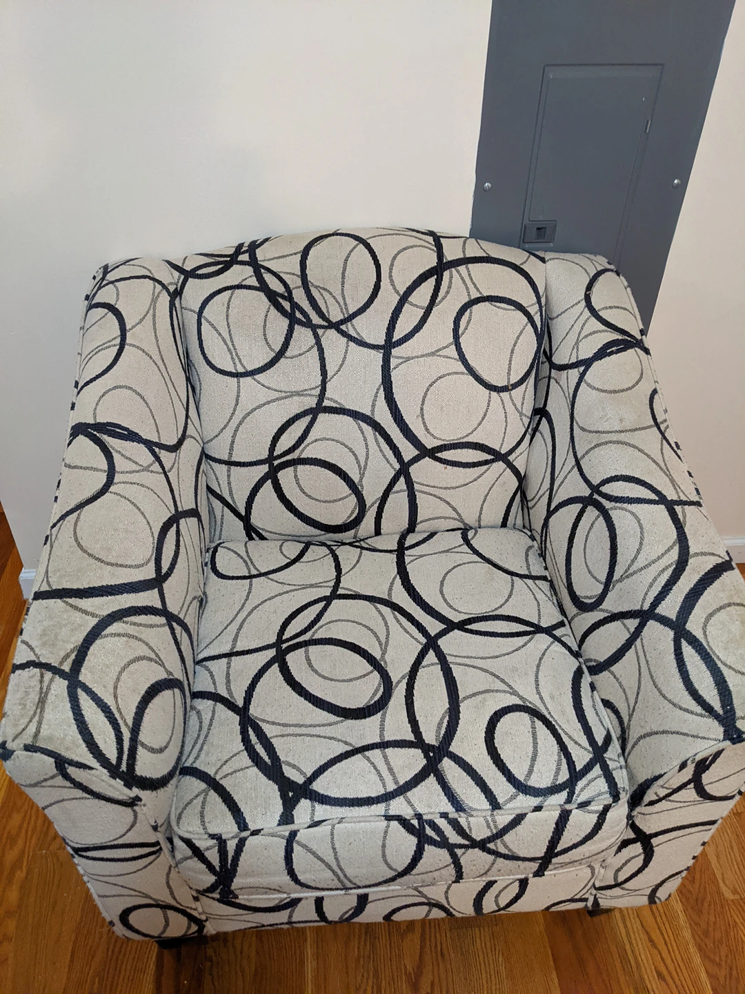 Accent chair