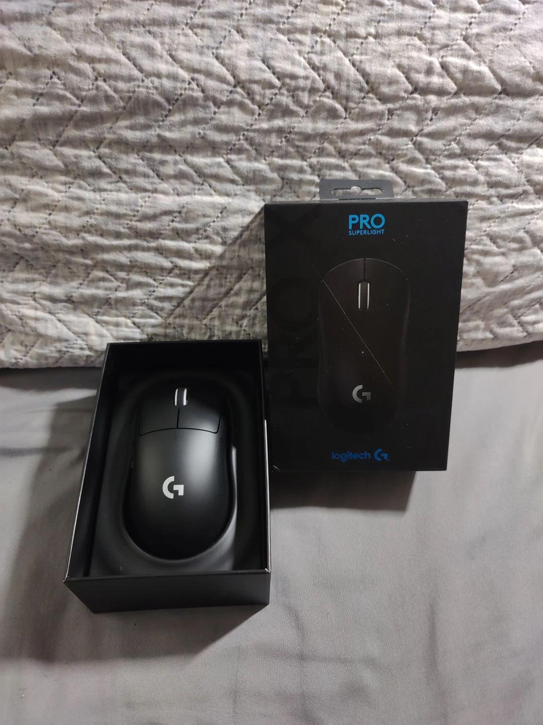 New Logitech - G PRO X SUPERLIGHT Wireless Gaming Mouse - Black thumbnail