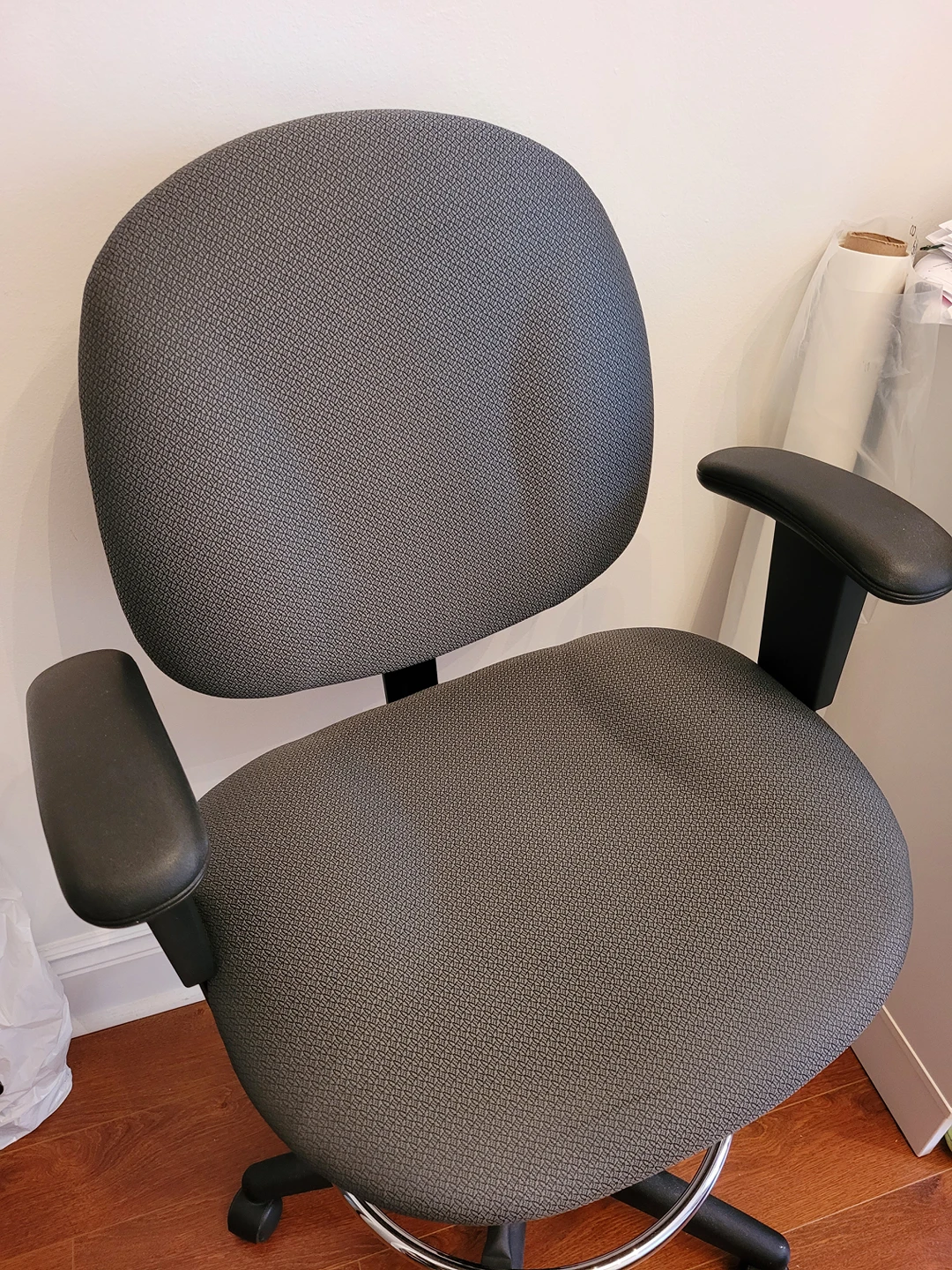 Drafting Chair | with Adjustable Seat Height and Foot Rest  image indicator(3)
