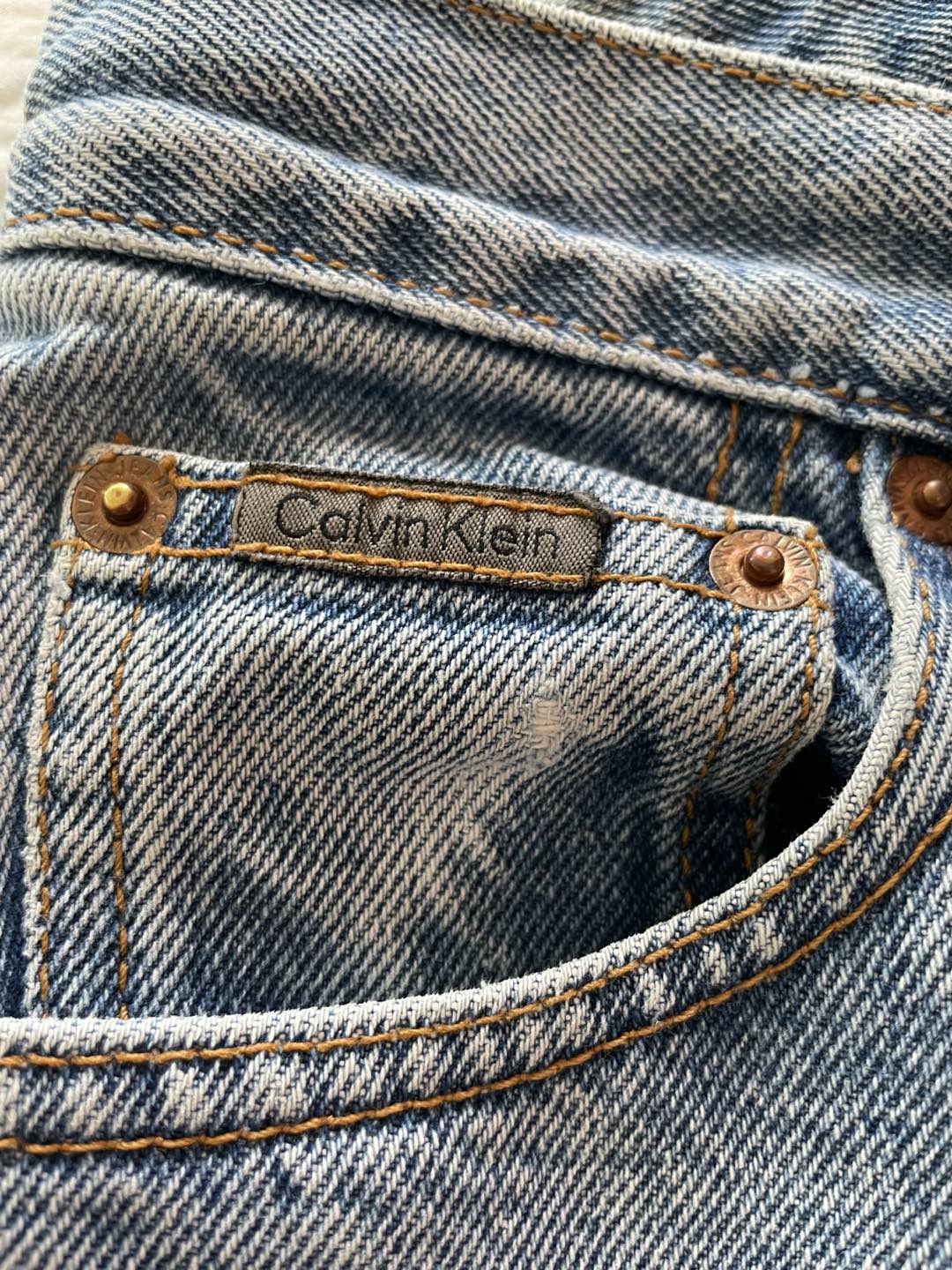 Size 2 - Vintage Calvin Klein  image indicator(7)