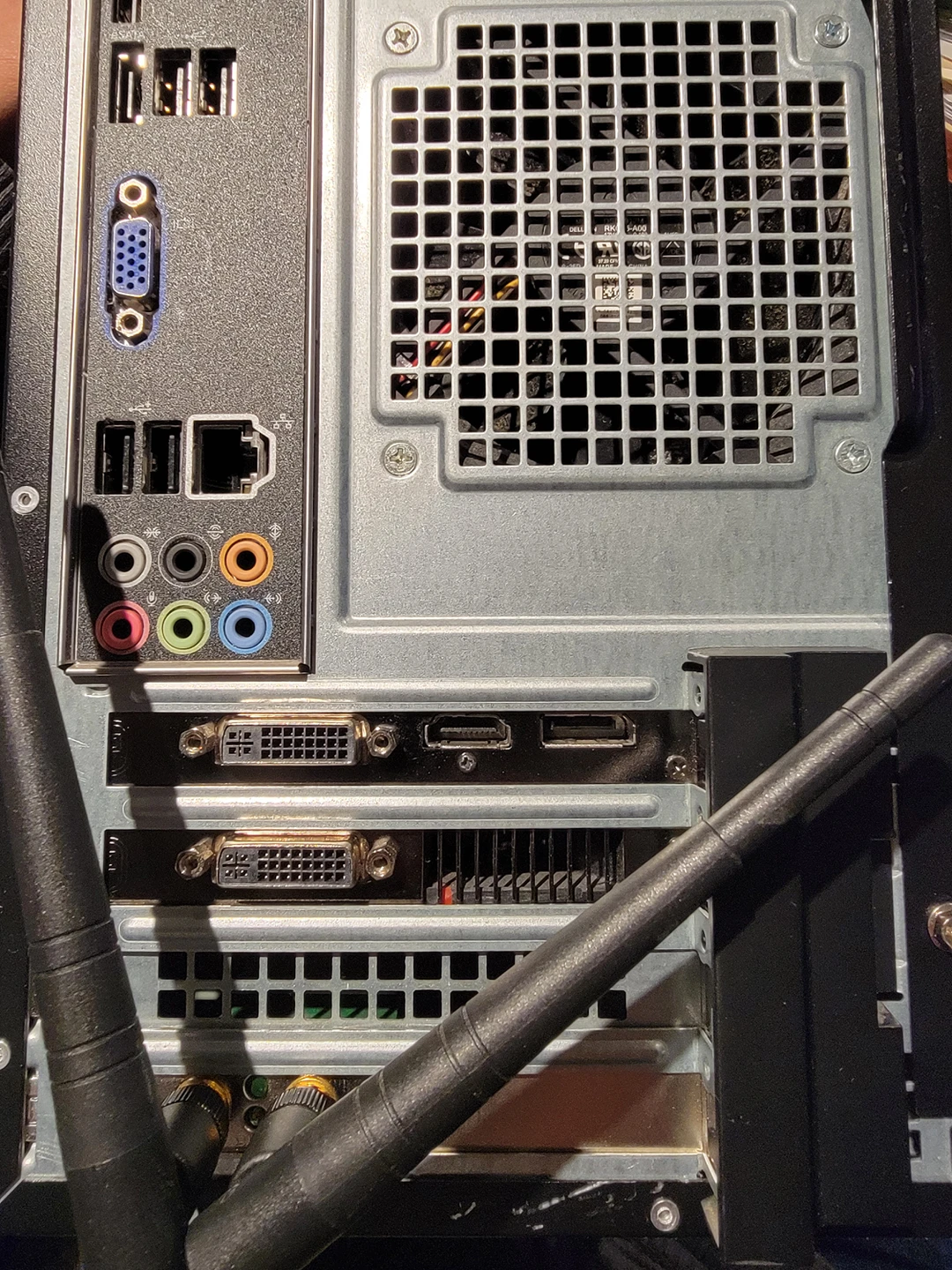 Nice gaming i3 PC, SSD AMD GPU - 60fps Fortnite, CS:GO image indicator(4)