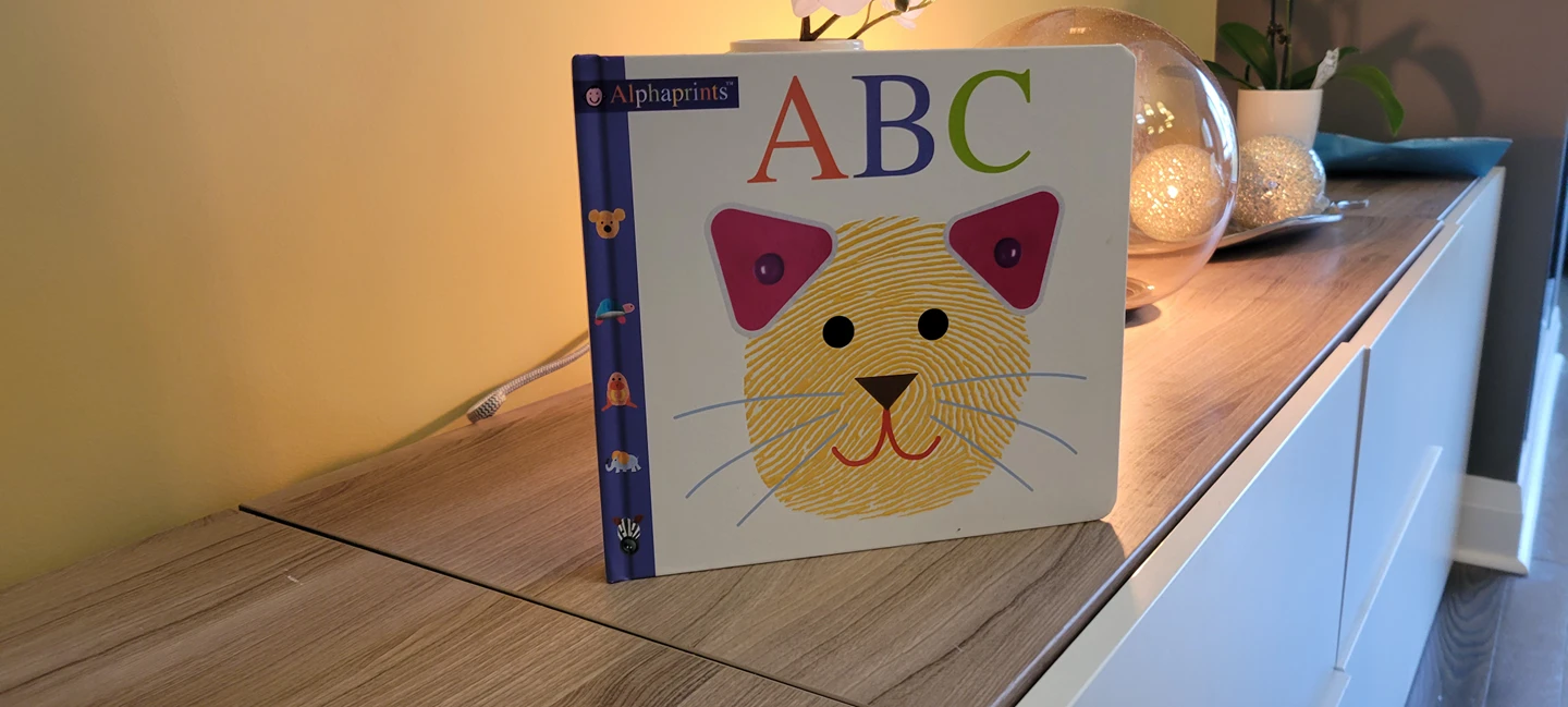 #free Toddler book, ABC fingerprints