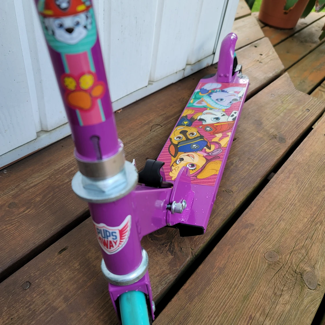 Bravo Sports Playwheels PAW Patrol Aluminum Folding Scooter - photo 2