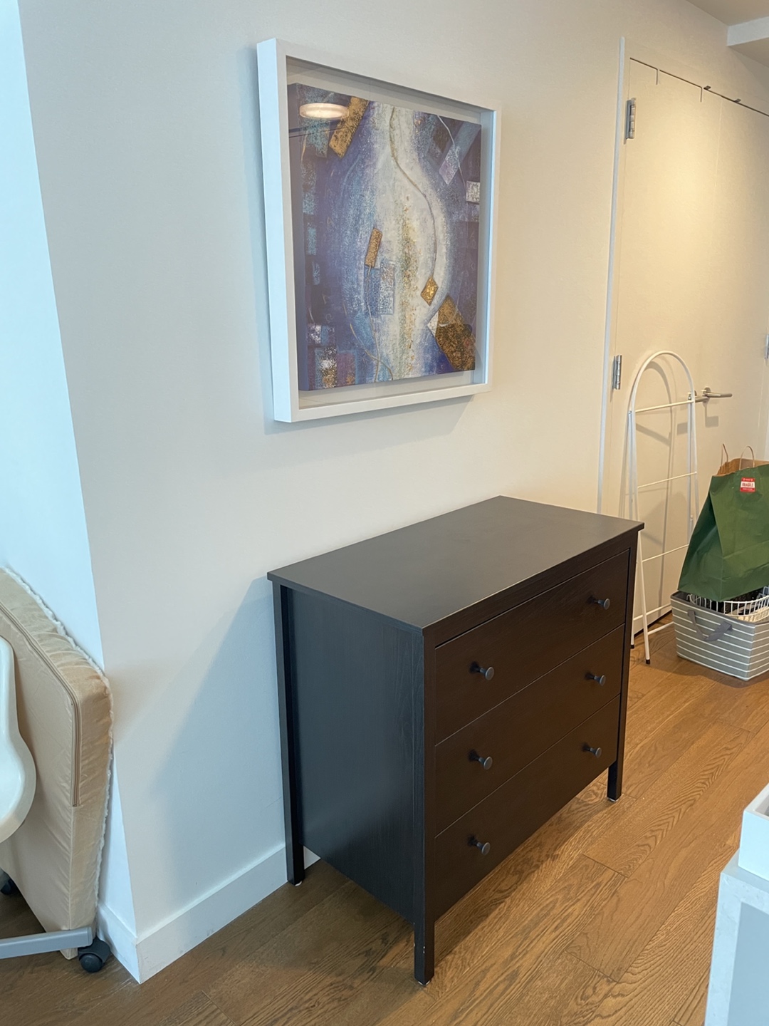 3 drawer chest 