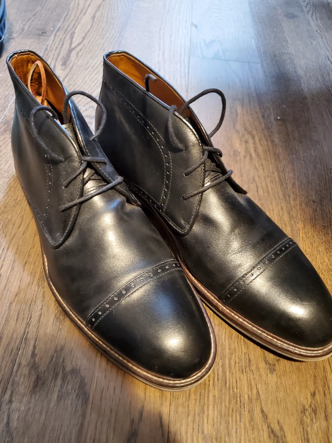 Johnston & Murphy Chukka Boots