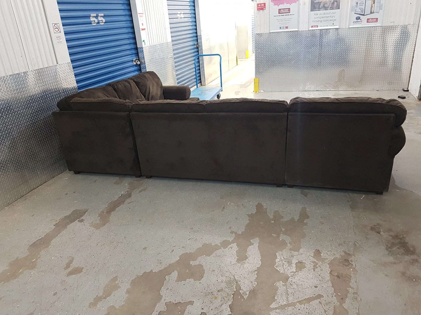 Good Condition Brown Sectional - photo 4
