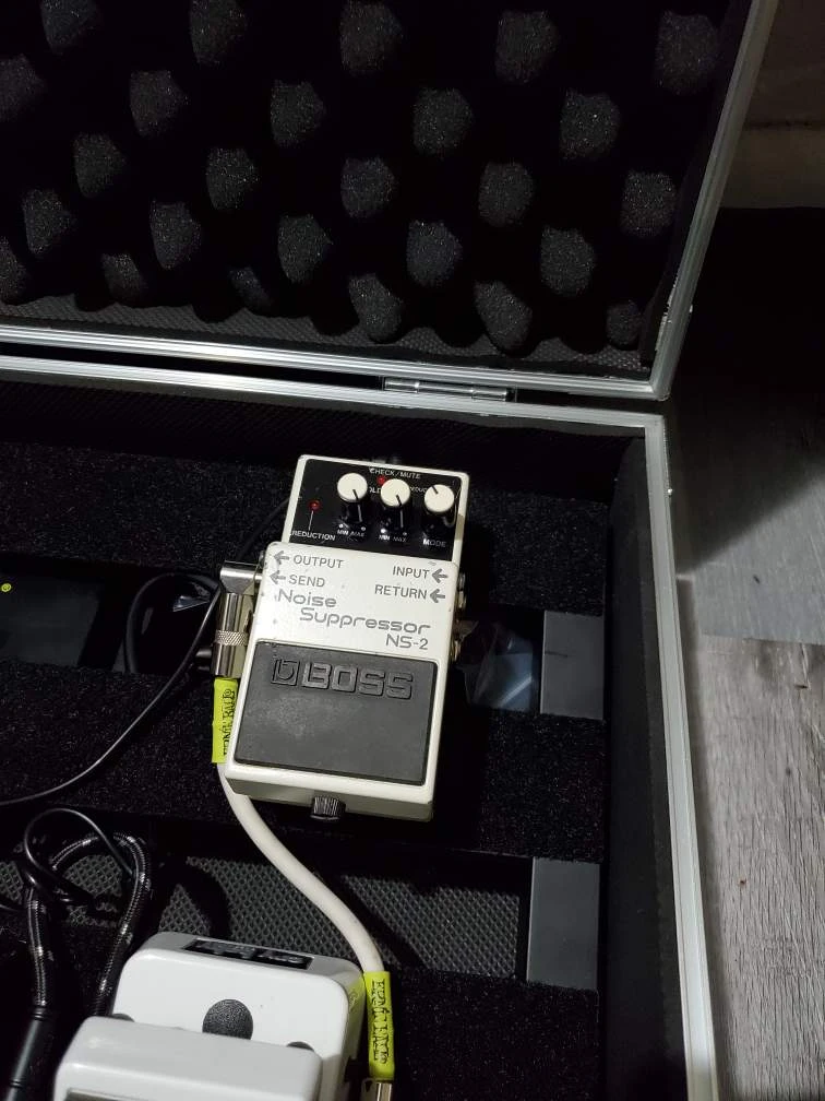 Boss Noise Supressor NS-2
Has fresh velcro applied. - photo 2