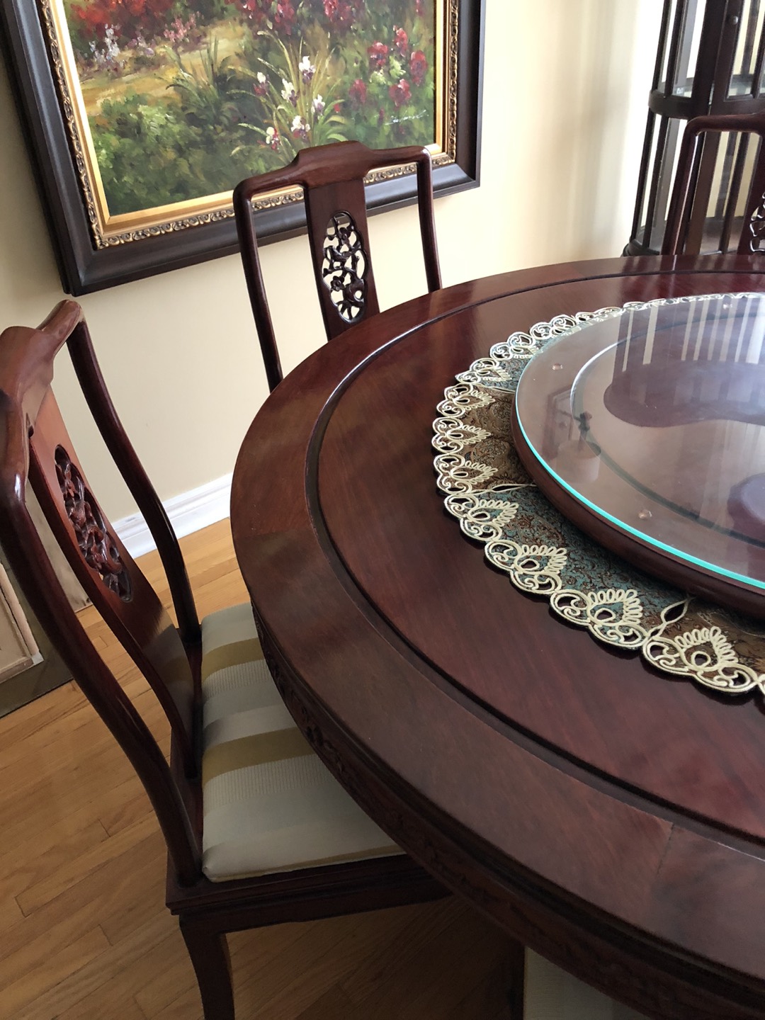 Dining room table  - photo 5