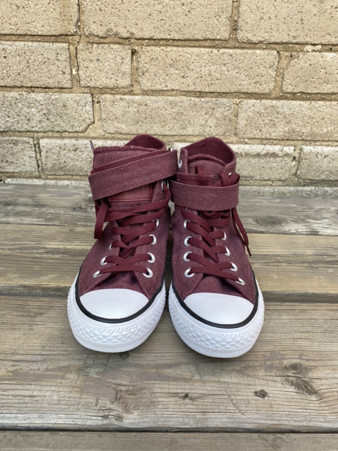 Wine Coloured Converse - Size 36 EUR/5.5 US image indicator(6)
