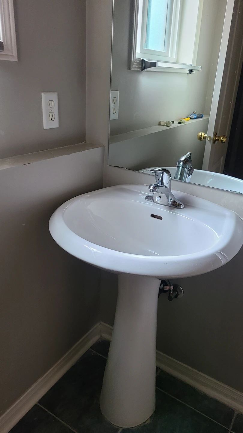 sink fautce mirror