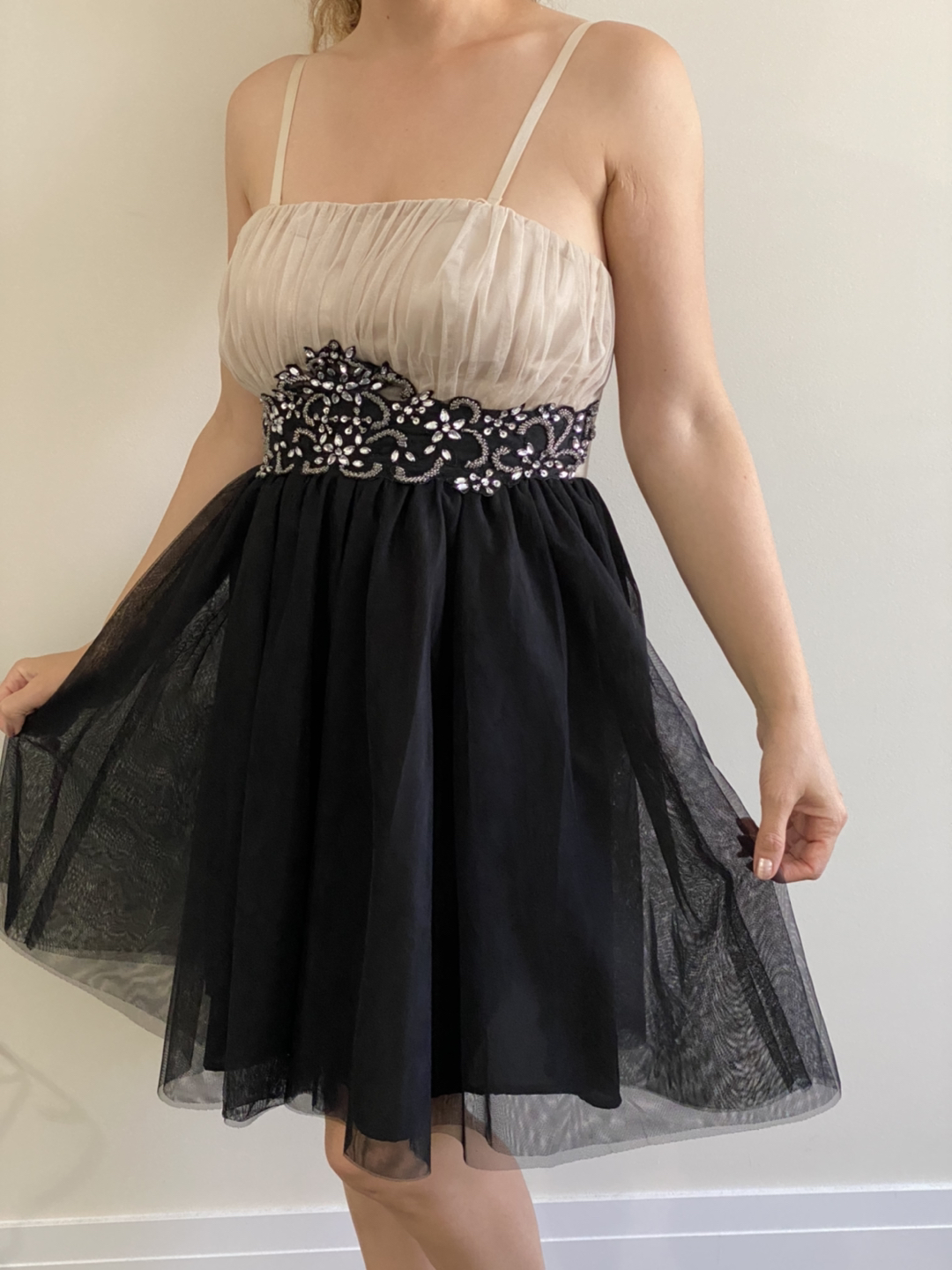 Prom dress size 38-40 thumbnail