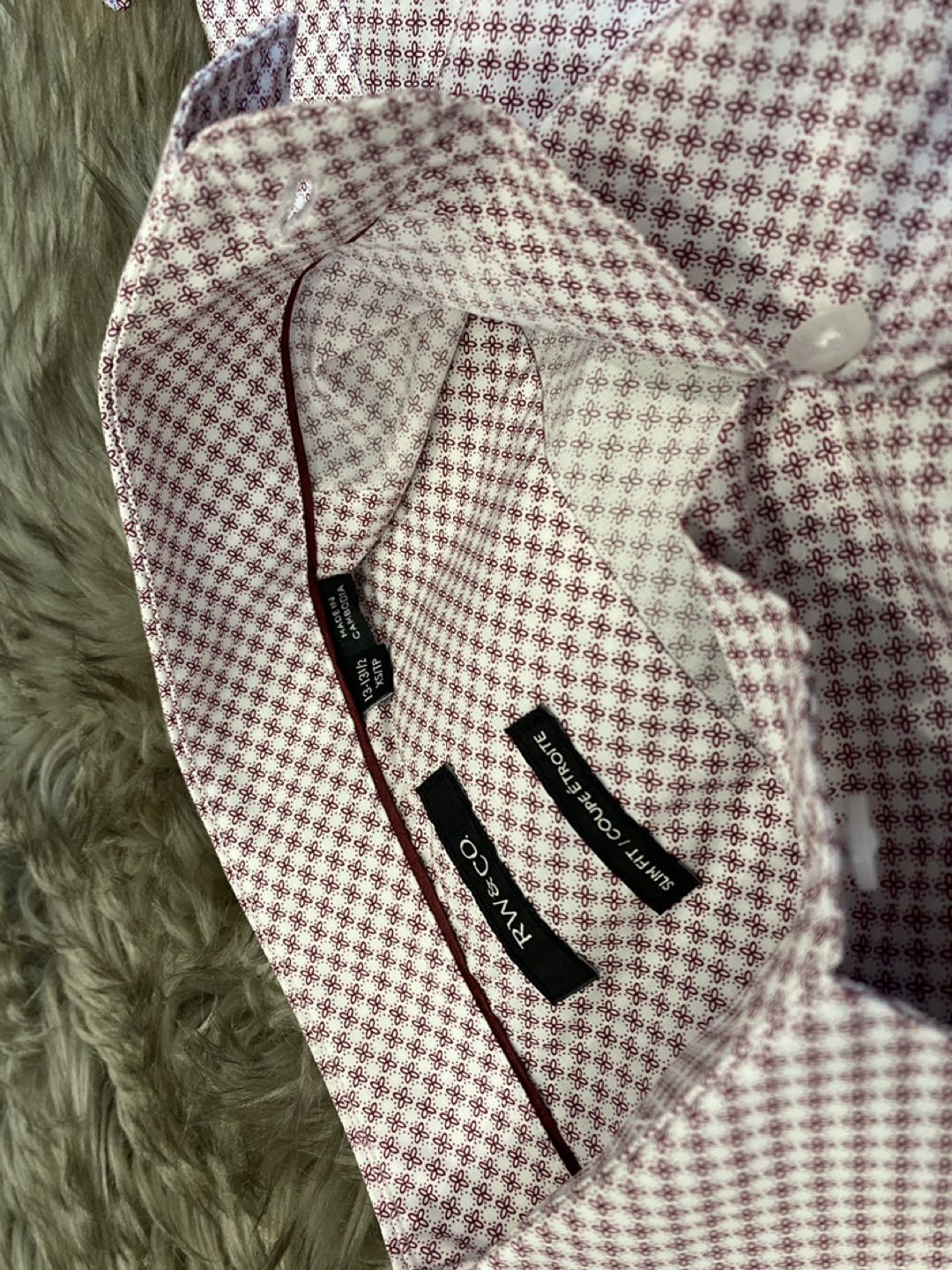 RW&Co. Men’s Dress Shirt Slim Fit BNWOT
 image indicator(2)