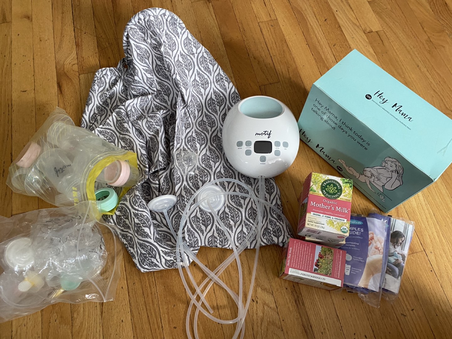 Breast pump package thumbnail