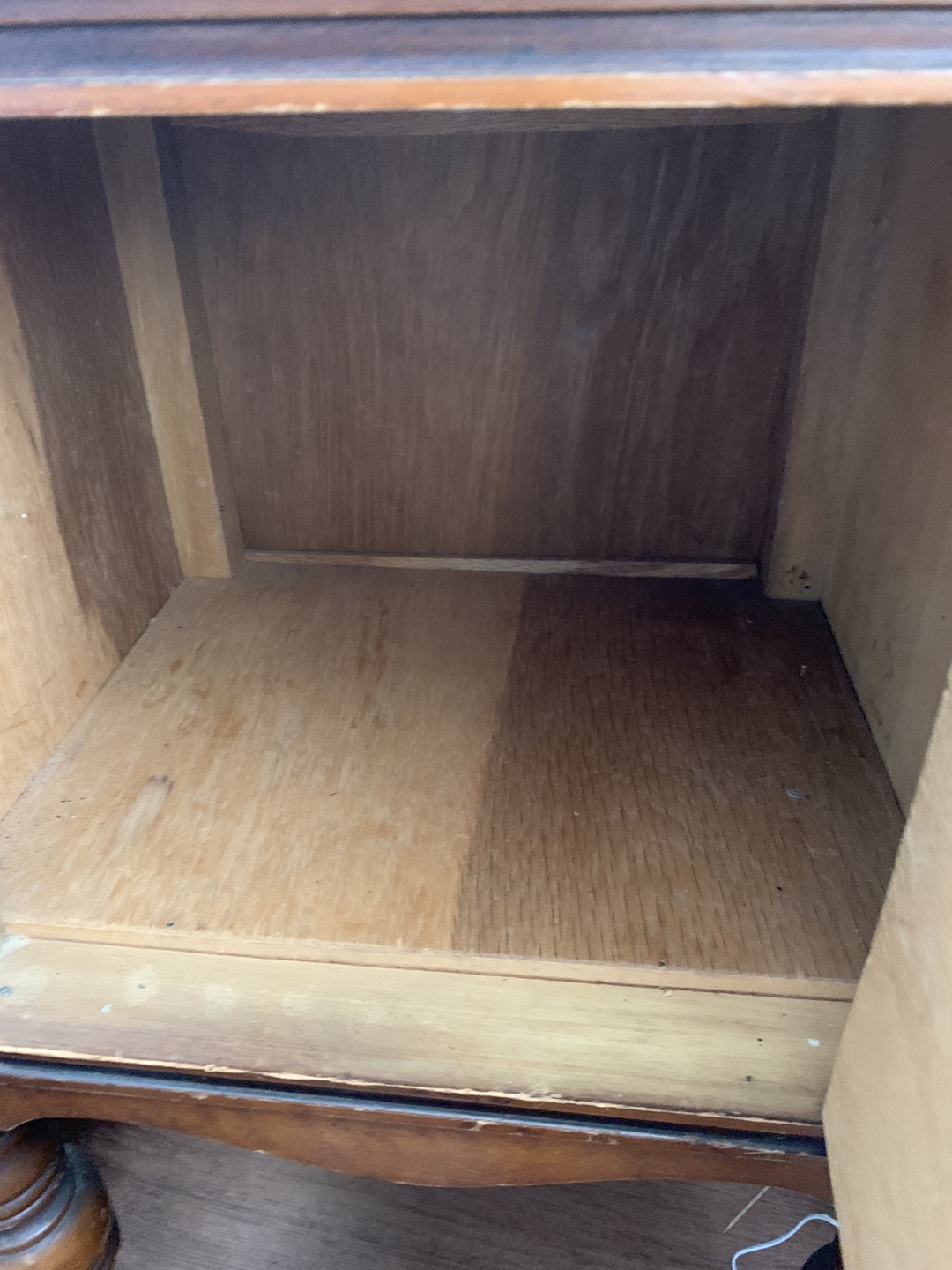 End Table/Small storage cabinet - photo 3