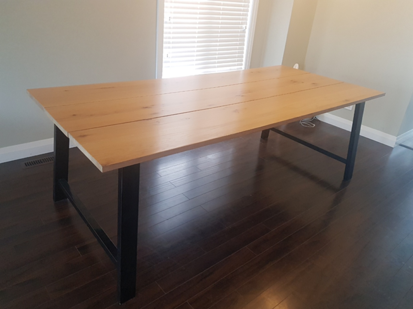 Dinning table - photo 5