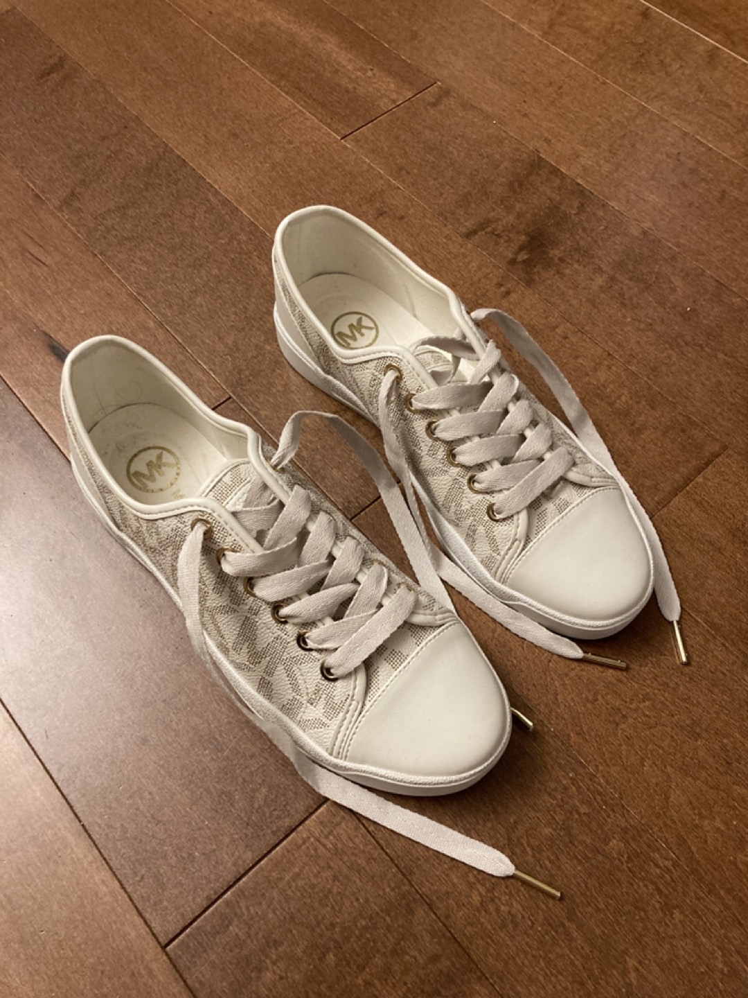 Women’s Michael Kors shoes size 7.5 New 