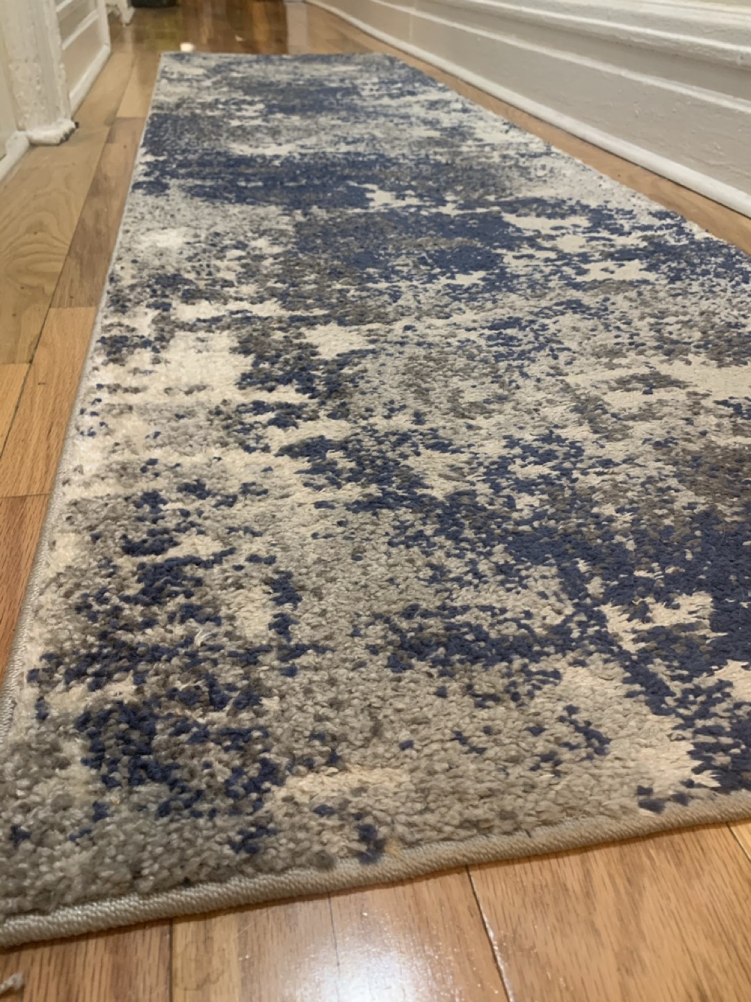 96” x 26” Hallway Runner Rug - photo 2