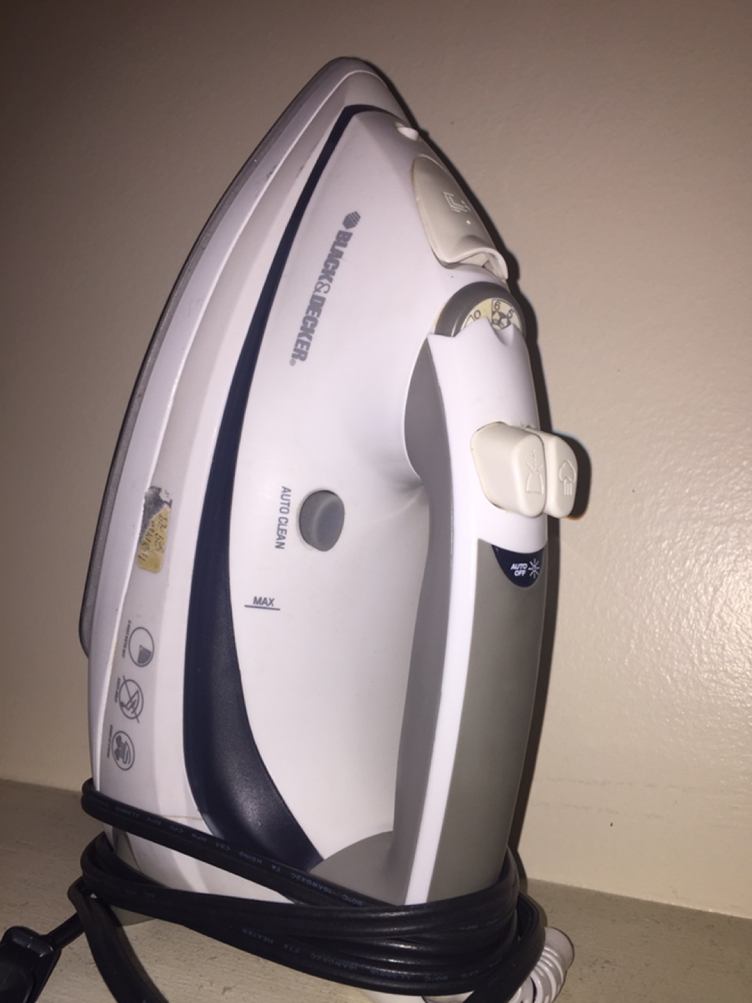 Black and decker iron for sale 