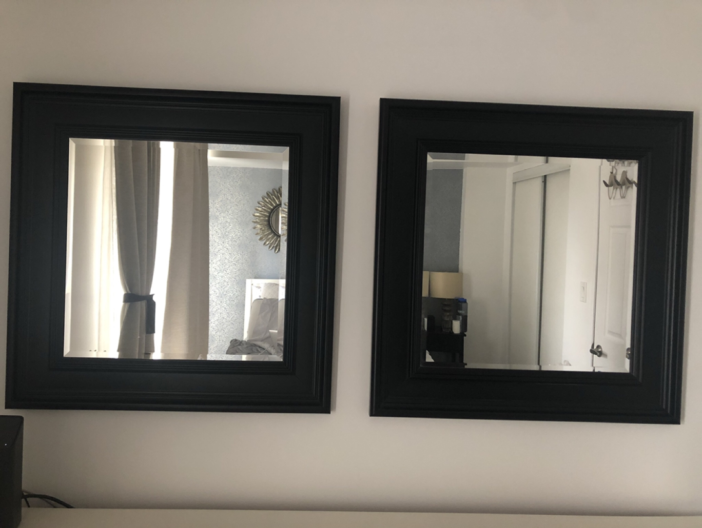Black Mirrors thumbnail