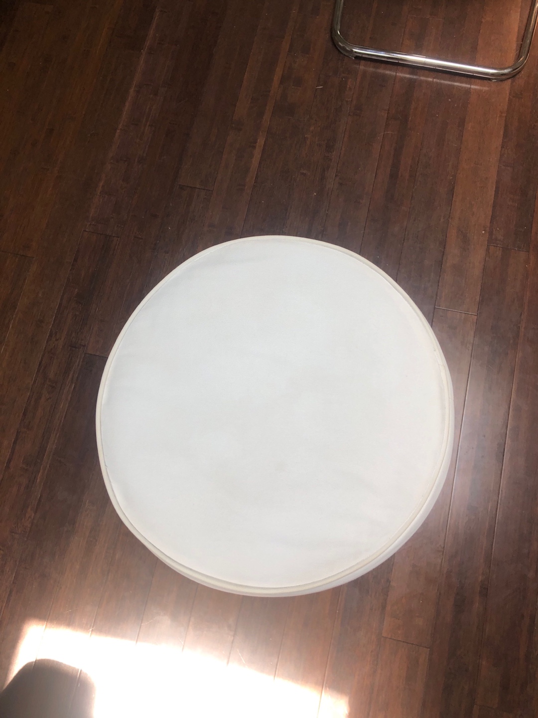 White Ottoman/Stool - photo 3