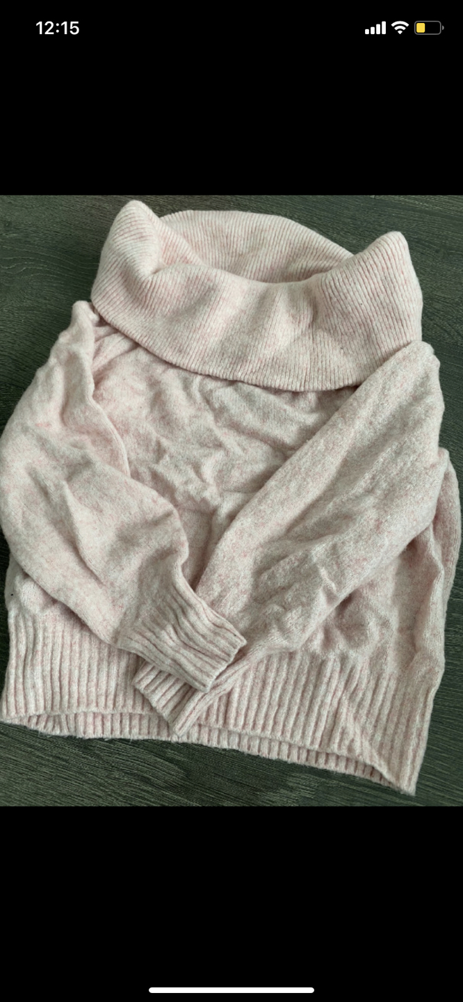 Women’s tops - Moving Sale image indicator(5)