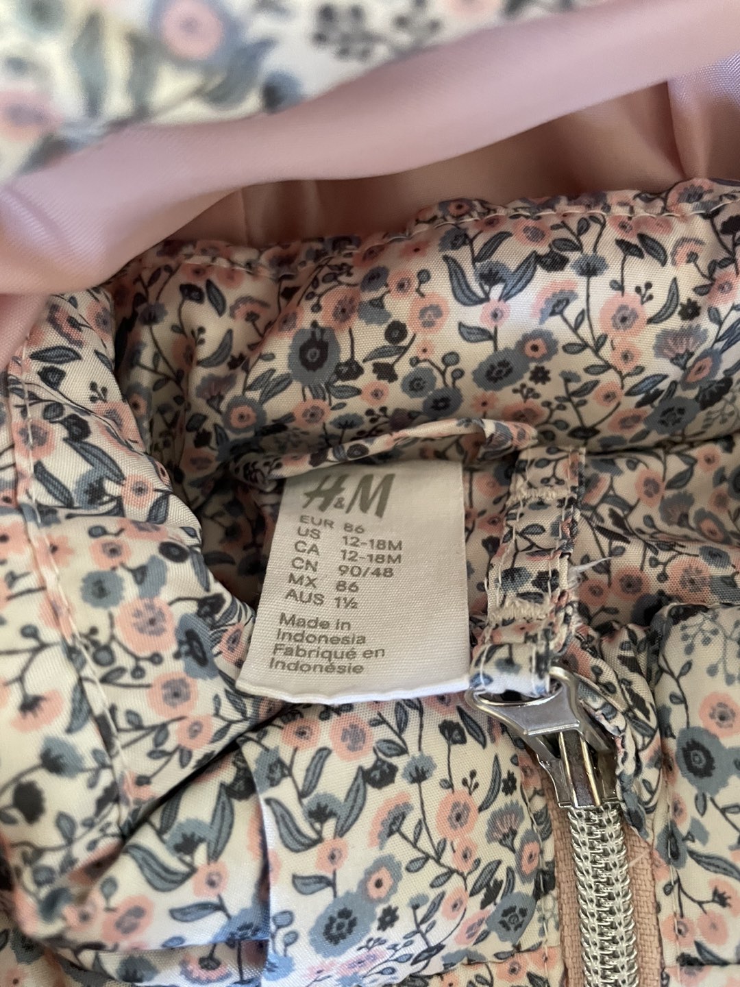 Free H&M toddler Jacket - photo 2