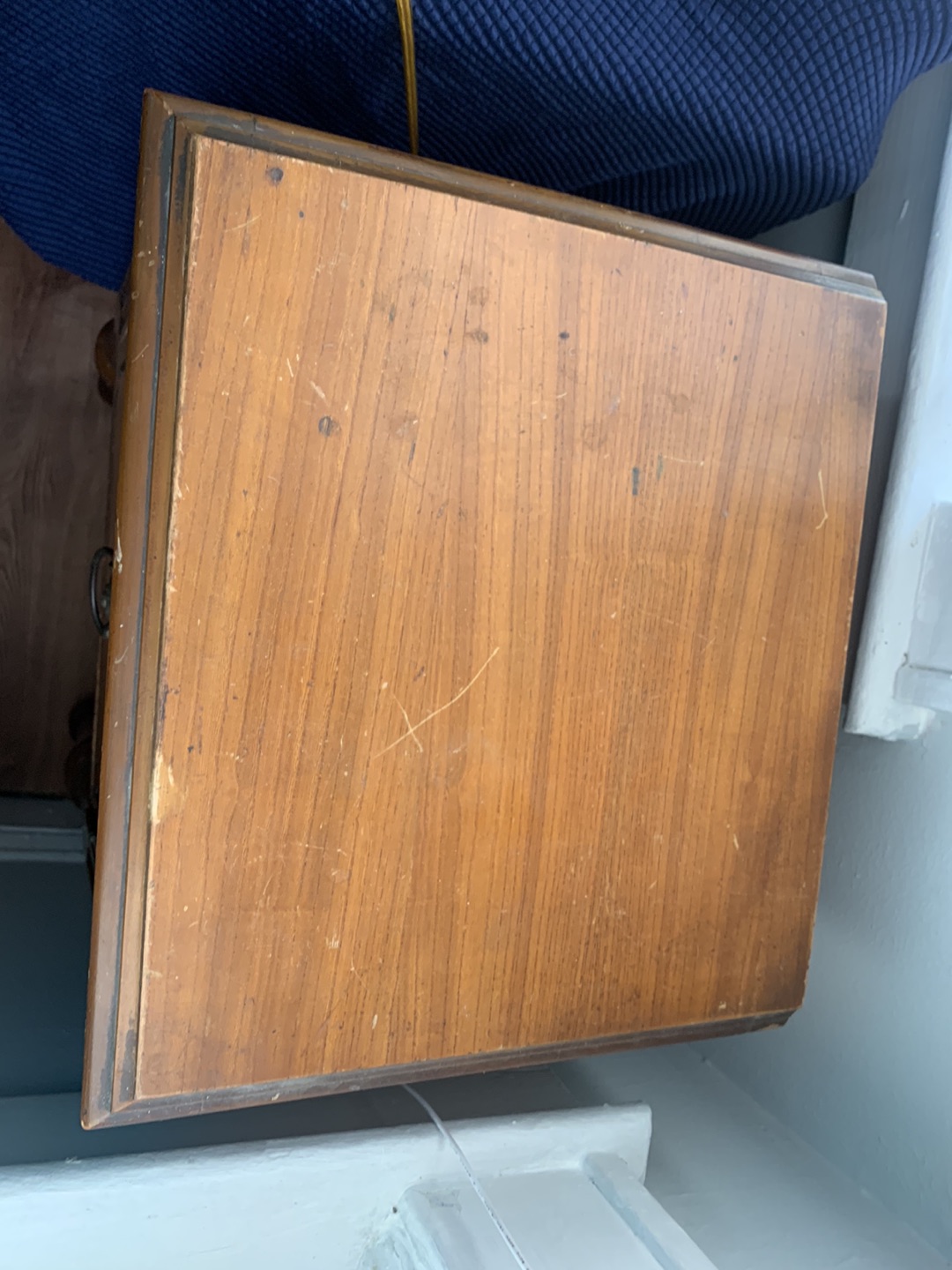 End Table/Small storage cabinet - photo 2