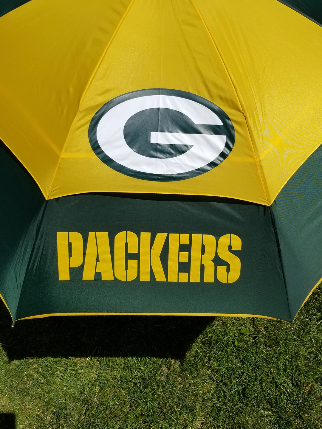 Green Bay Umbrealla thumbnail