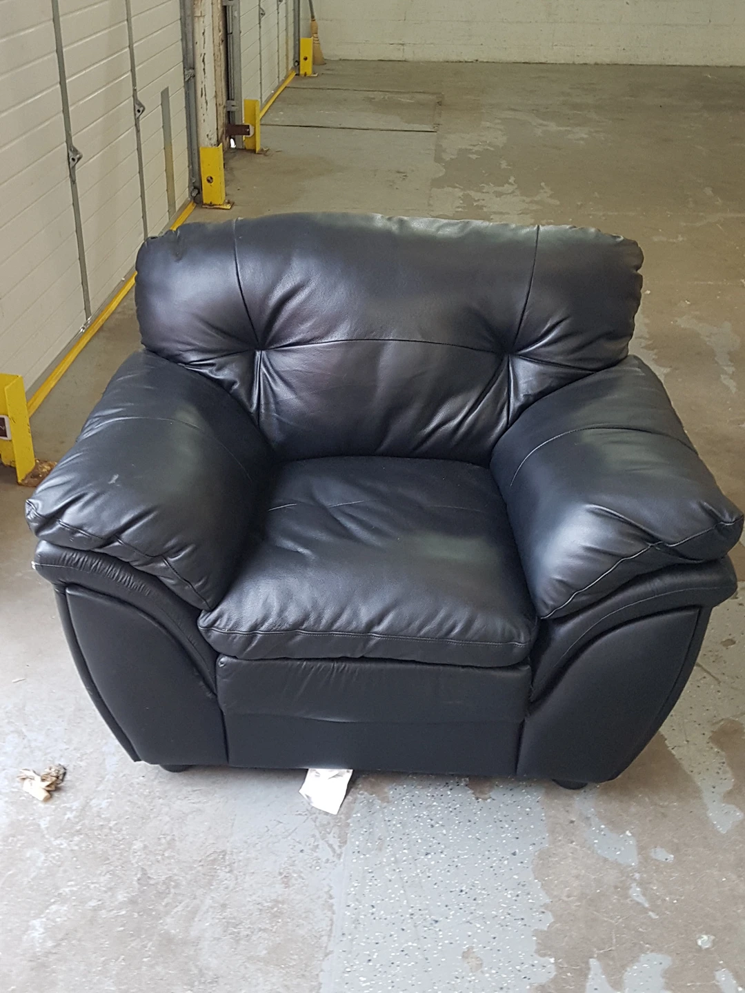 3 piece Black Authentic Leather  Couch Set - photo 3