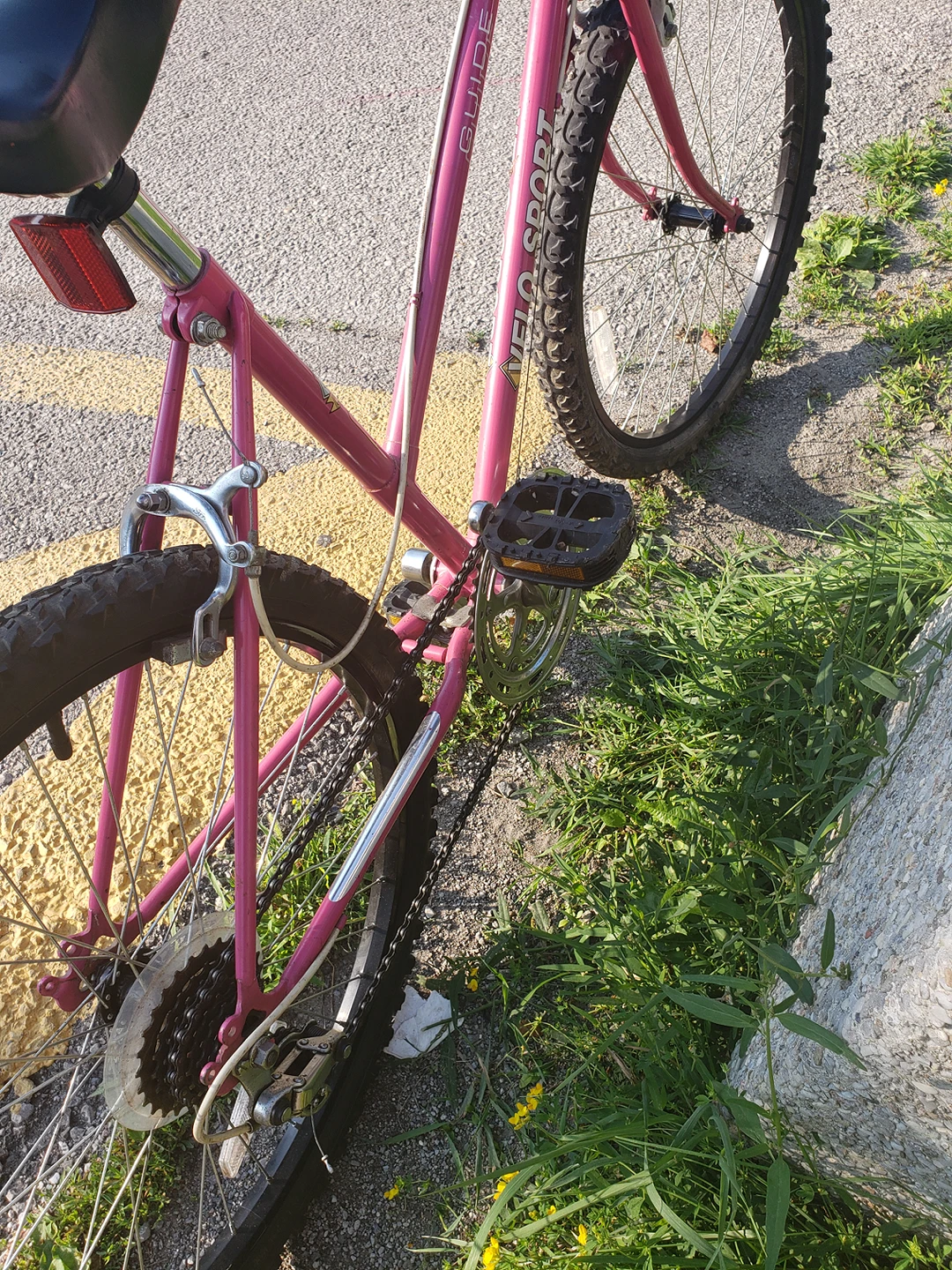Beautiful Pink Mountain/ Street Bike - photo 5