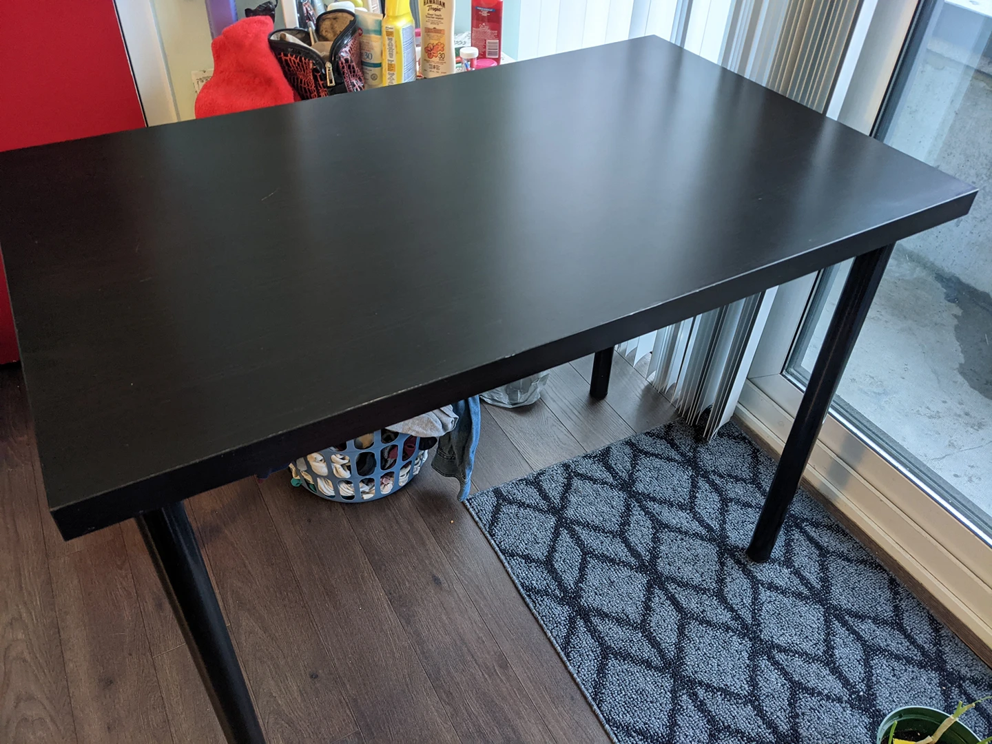 Ikea black desk image indicator(2)