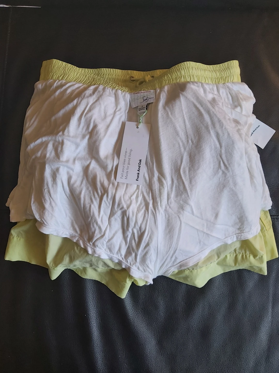 😎Swim trunks, new w tag, Frank & Oak men's swim trunks image indicator(5)