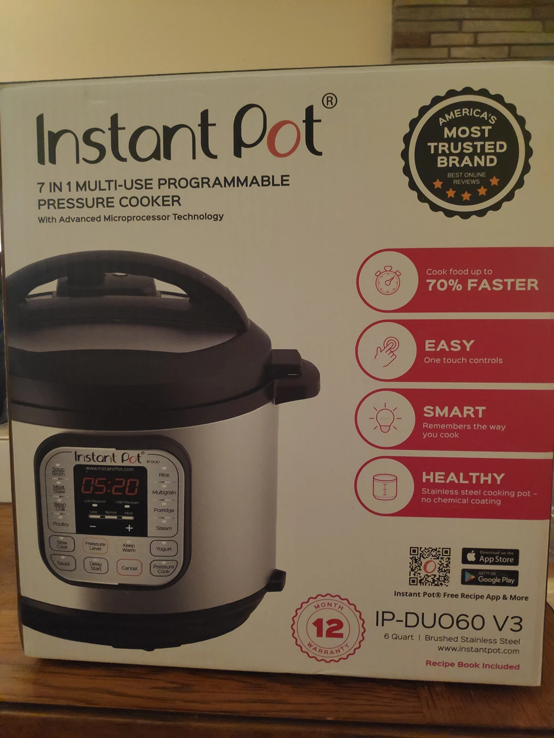Instant Pot 7 in 1 Multi-use Duo Pressure Cooker, 6-qt thumbnail