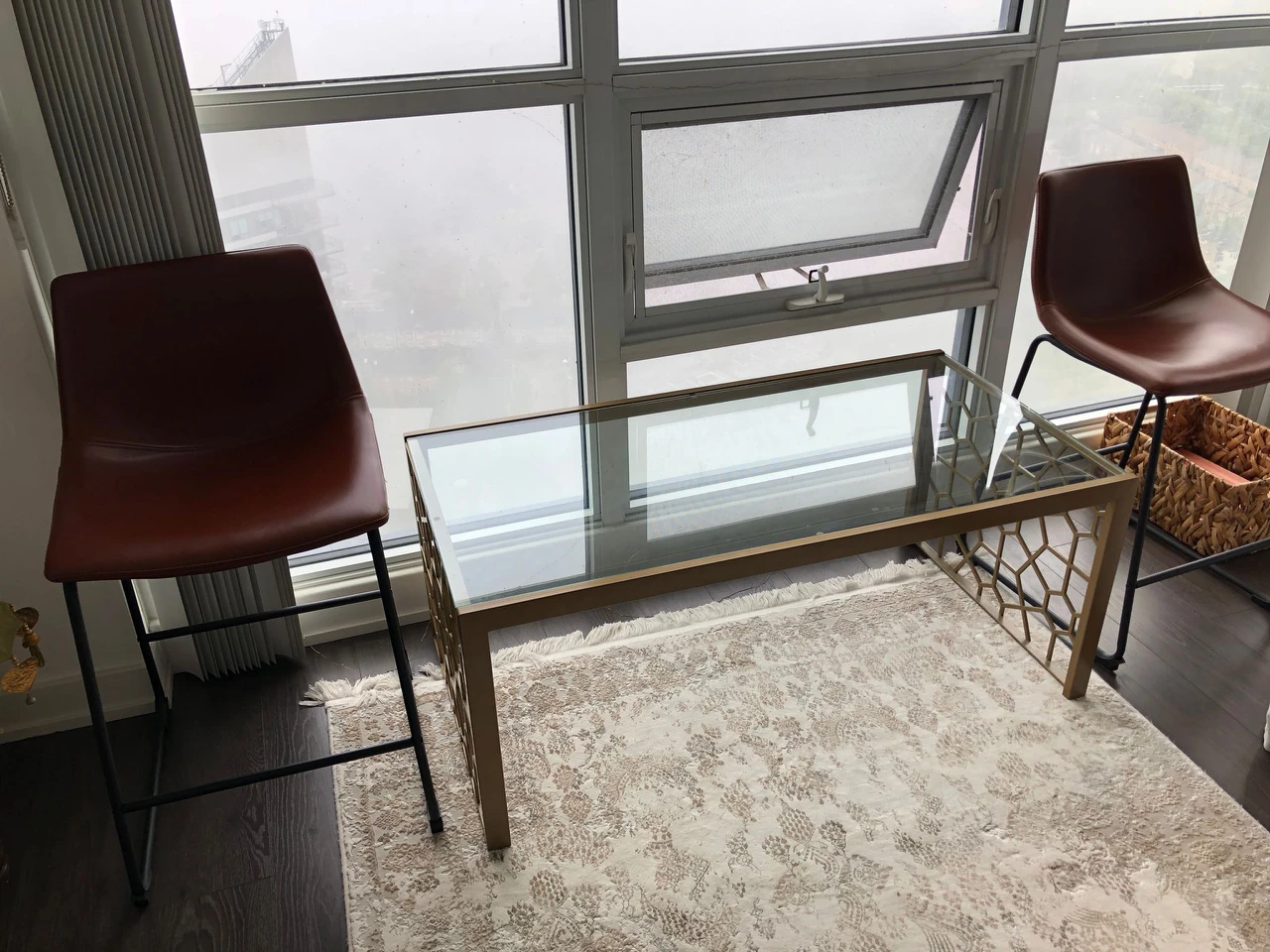Wayfair coffee table - photo 4