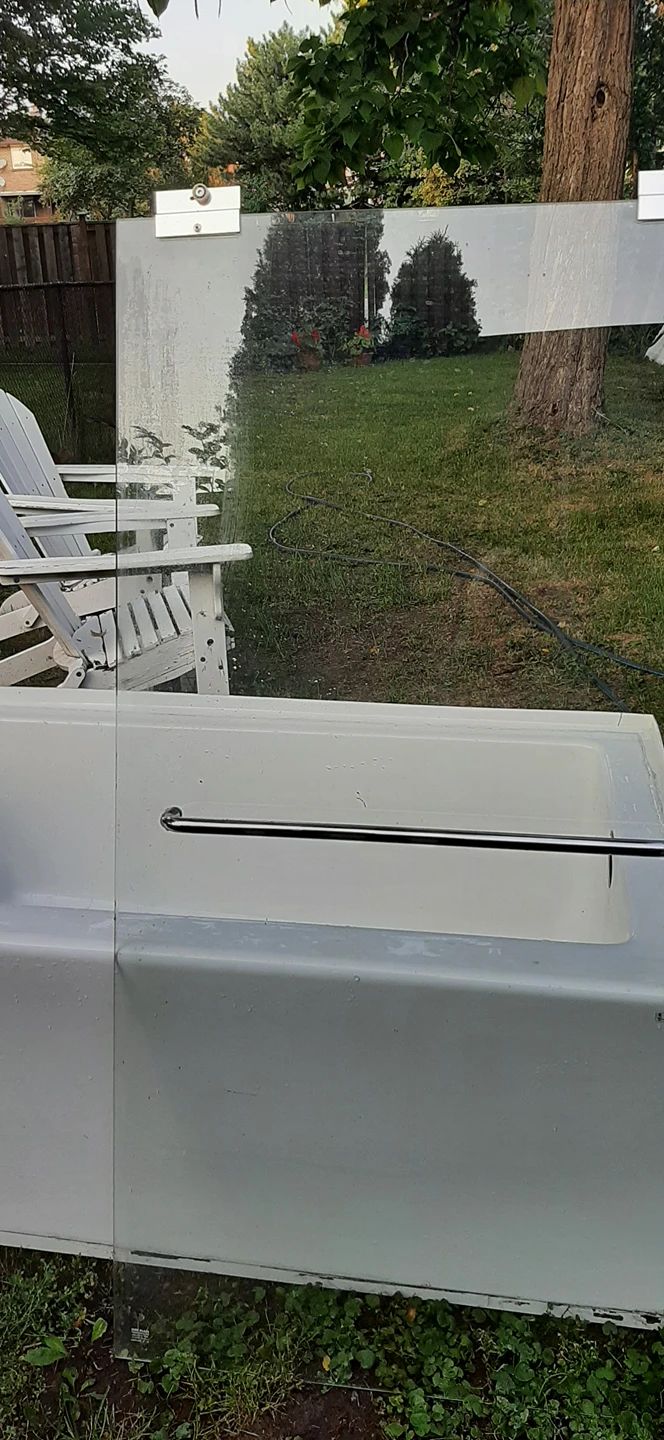 bathtub - photo 3