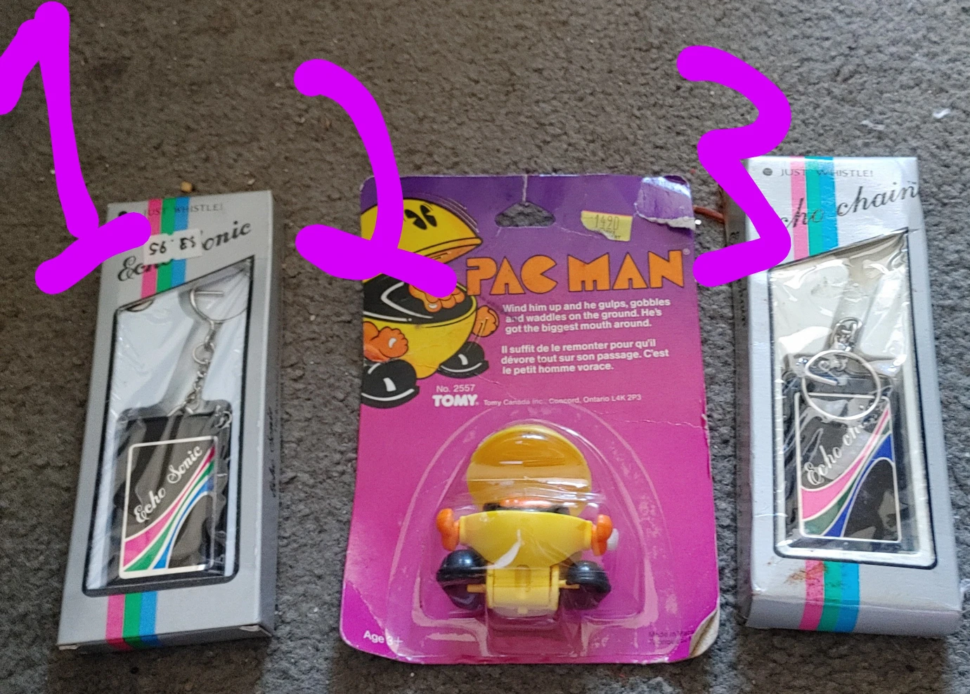 Pacman Toy and 2 Keychains Set -Still Packages thumbnail
